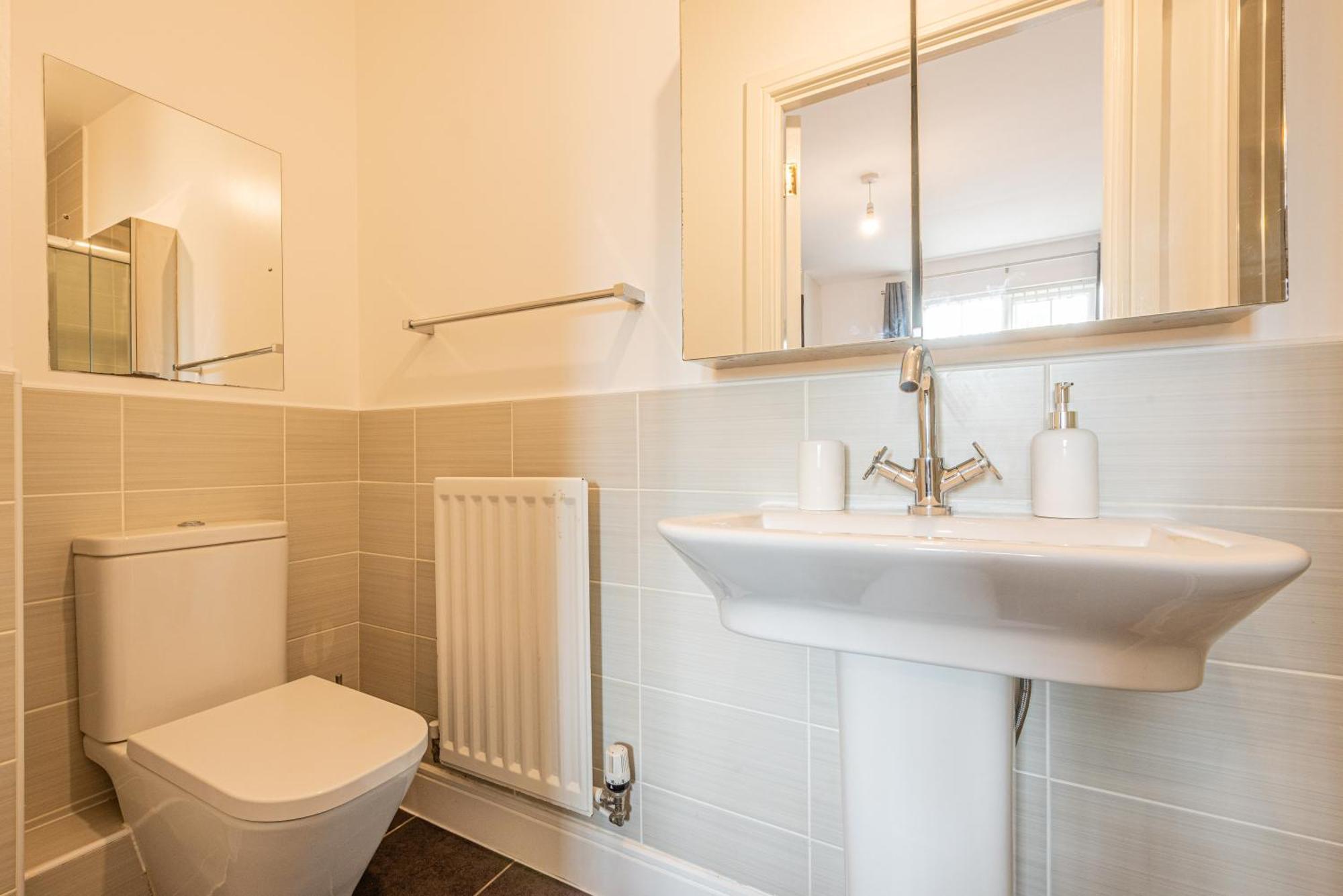 Vakantiehuis Boutique 4-bed House In - Games *