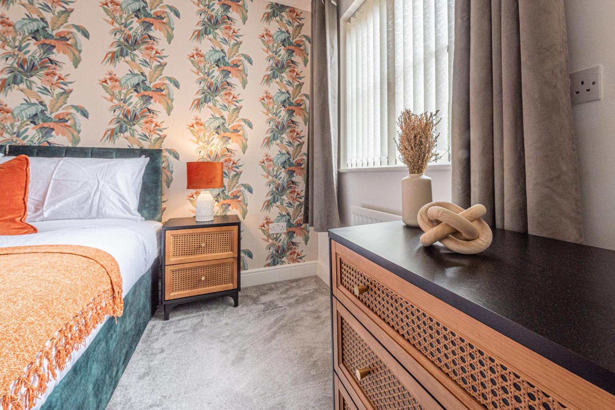 Vakantiehuis Boutique 4-bed House In - Games