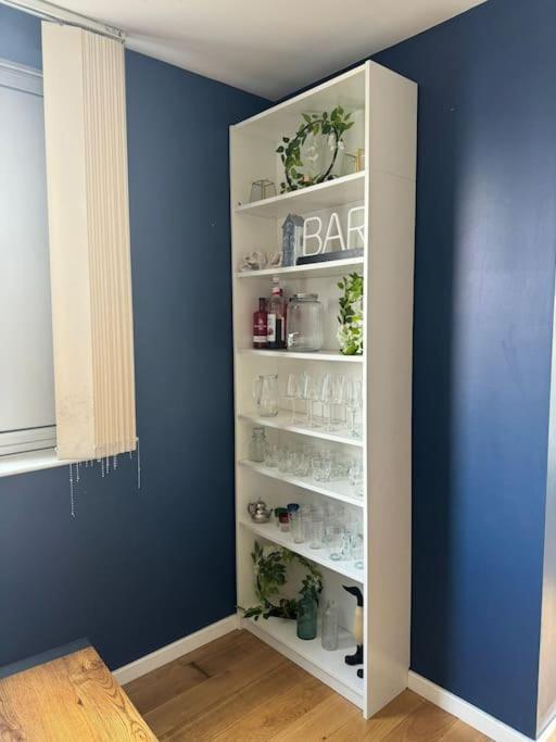 Northern Quarter Blue Apartment Manchester