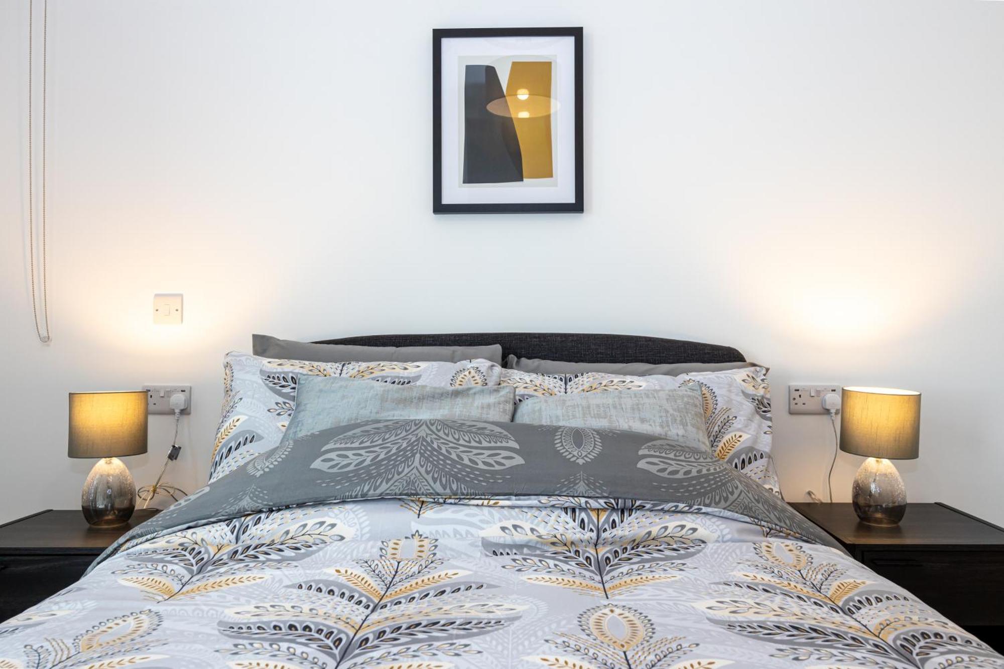 Royal Ebony By Asquare Lettings Appartement *