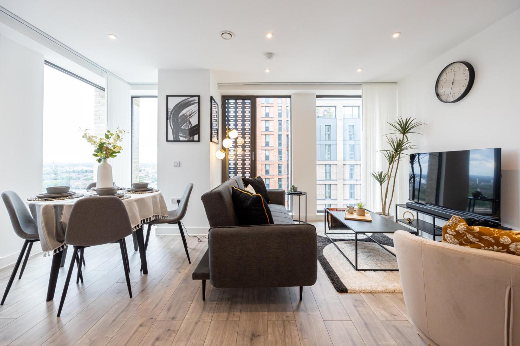 Royal Ebony By Asquare Lettings Manchester