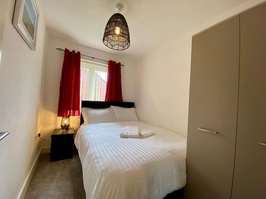 Uniquejoe - 3 Bedroom Apartment Manchester
