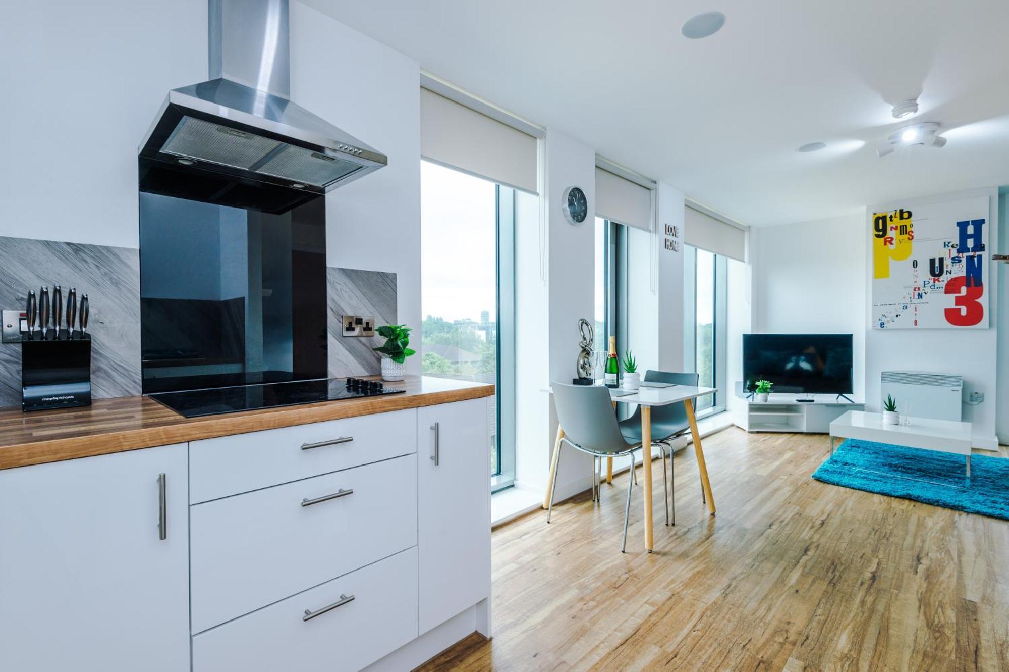 Lux Livin' - Luxury 2 Bed With Skyline View & 24 Hour Gym Appartement *