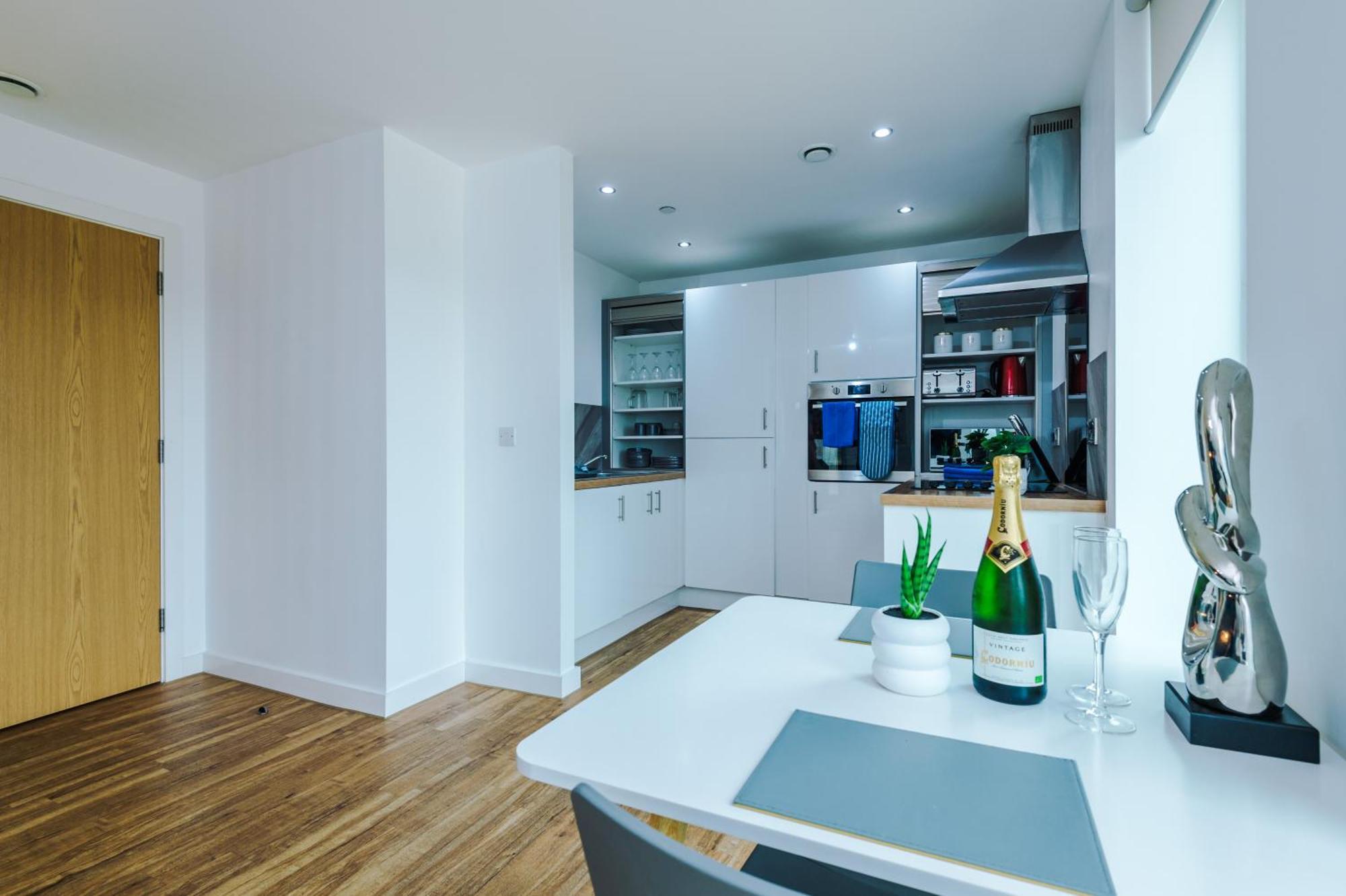 Lux Livin' - Luxury 2 Bed With Skyline View & 24 Hour Gym Appartement Manchester