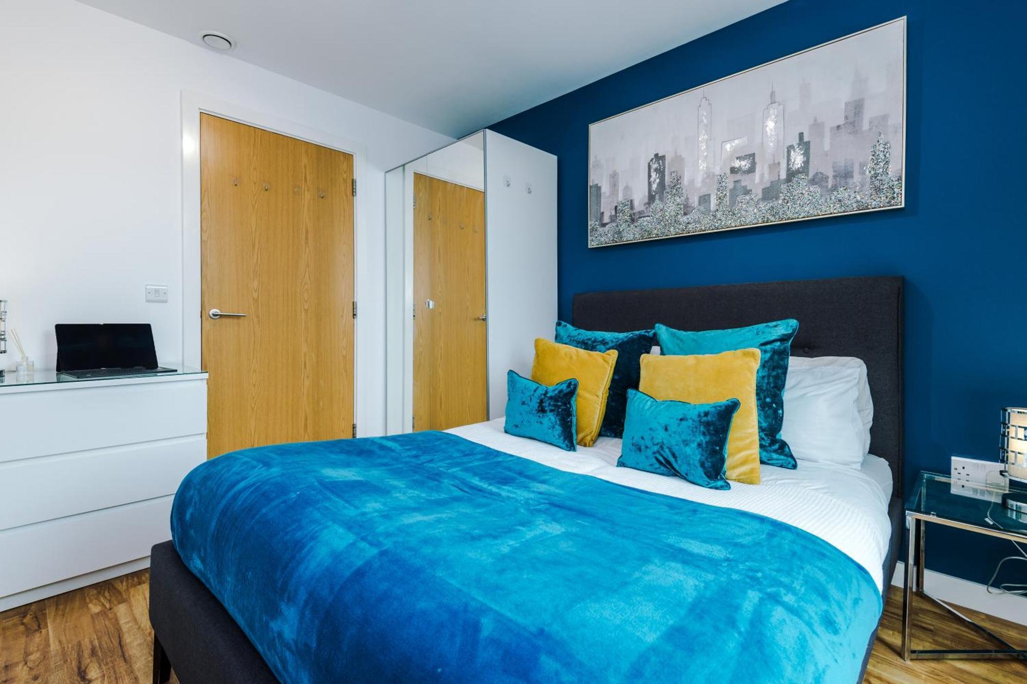 Lux Livin' - Luxury 2 Bed With Skyline View & 24 Hour Gym Appartement *