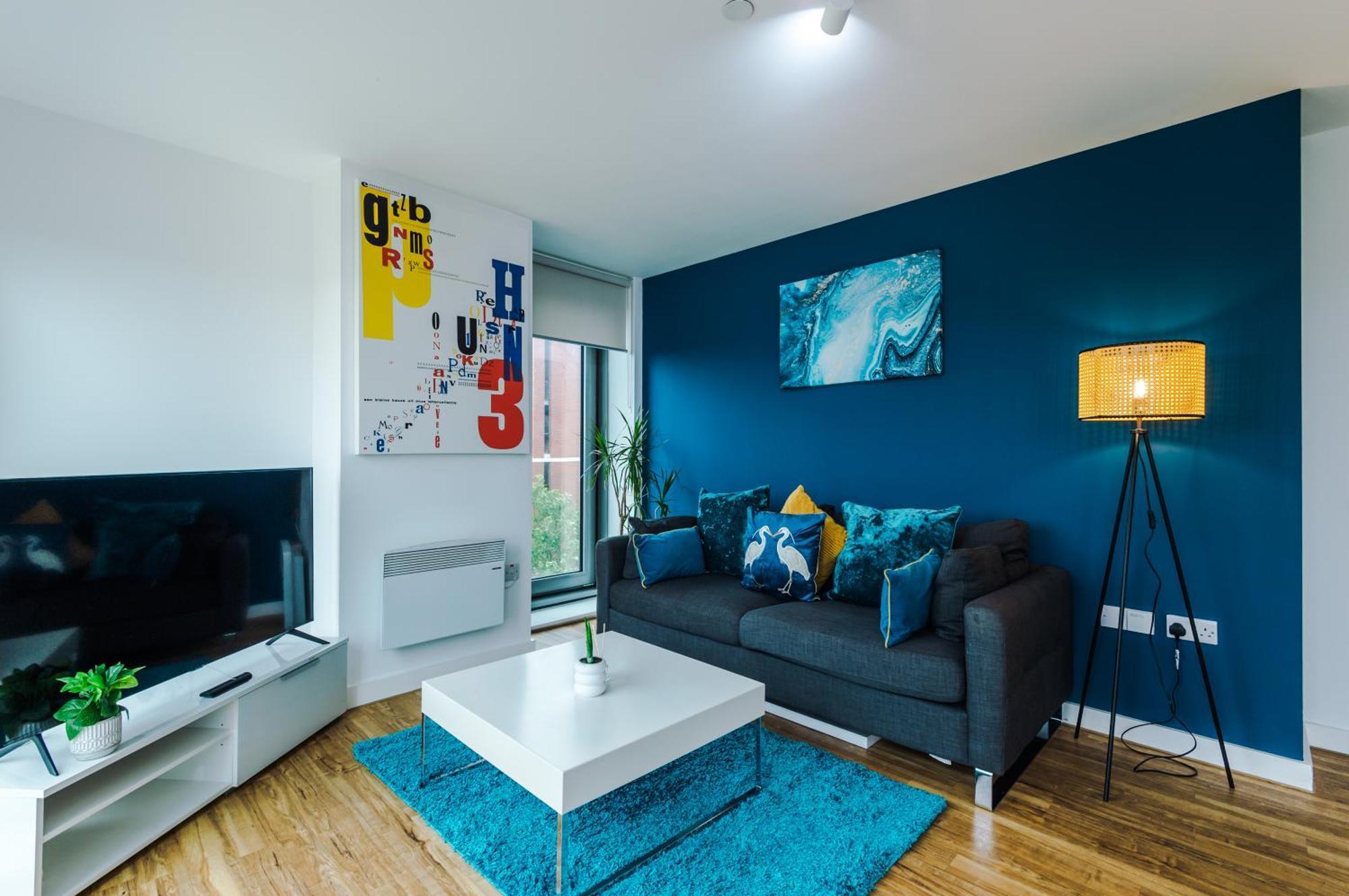 Lux Livin' - Luxury 2 Bed With Skyline View & 24 Hour Gym *