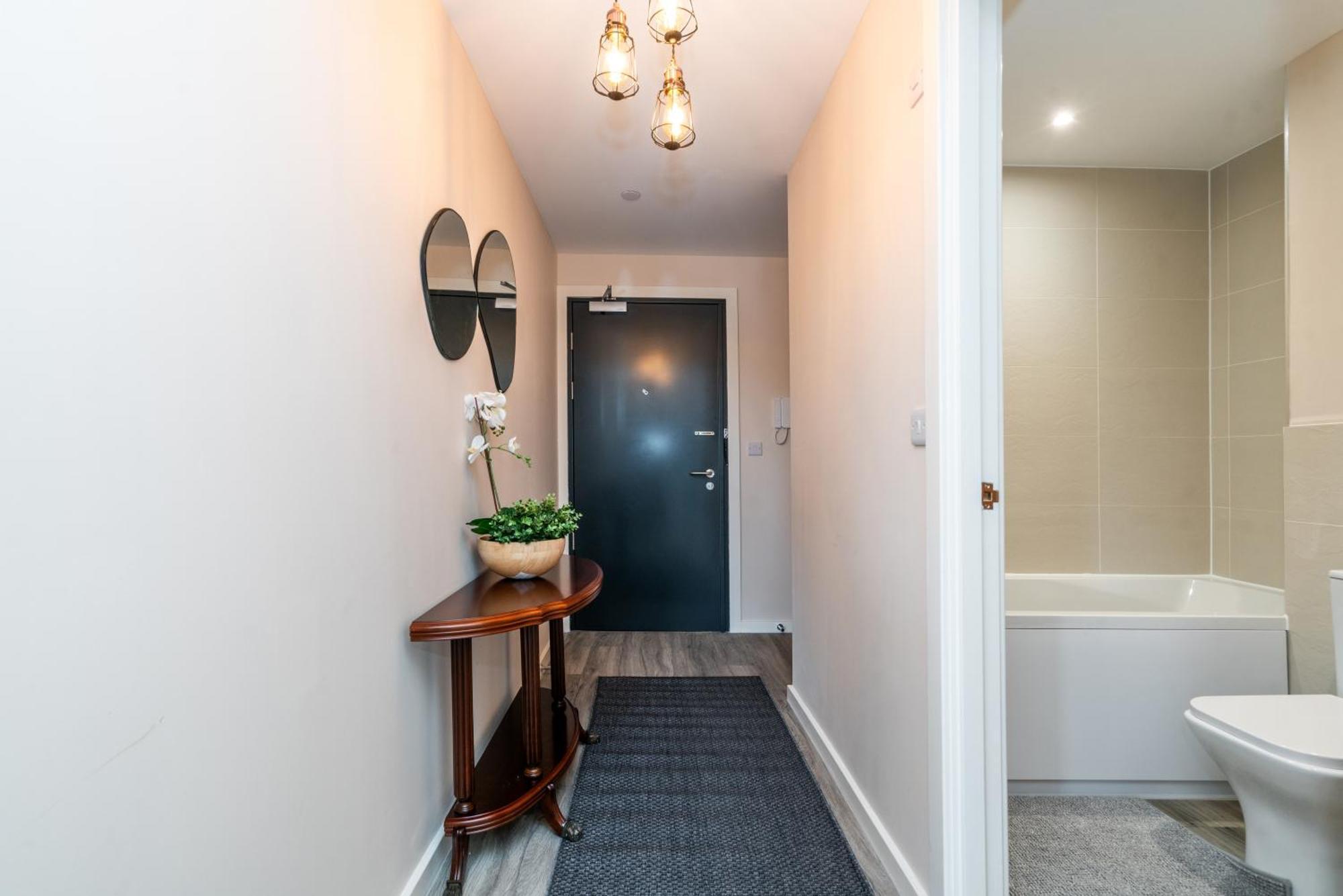 Modern 2bed In Apartment