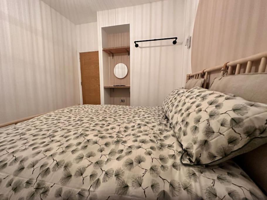 Urban Oasis 2 Bed * Manchester