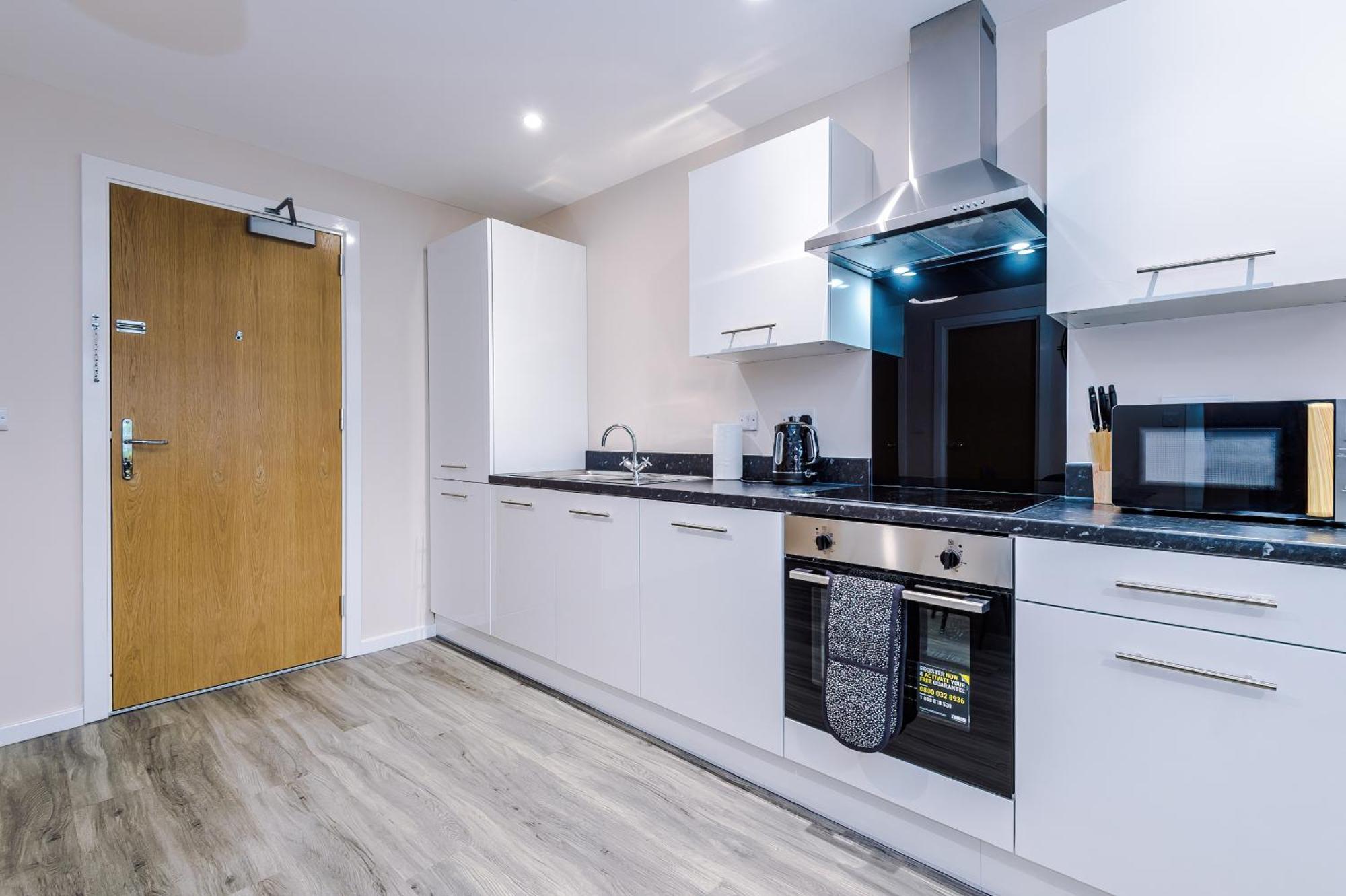 Apartment Modern Comfort - 1 Bedroom - Free Parking, Transit Links, Close To Stadiums