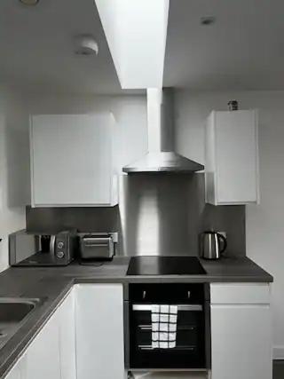 Old Trafford Penthouse Duplex - Steps From Mufc * Manchester