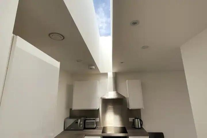 Apartment Old Trafford Penthouse Duplex - Steps From Mufc *
