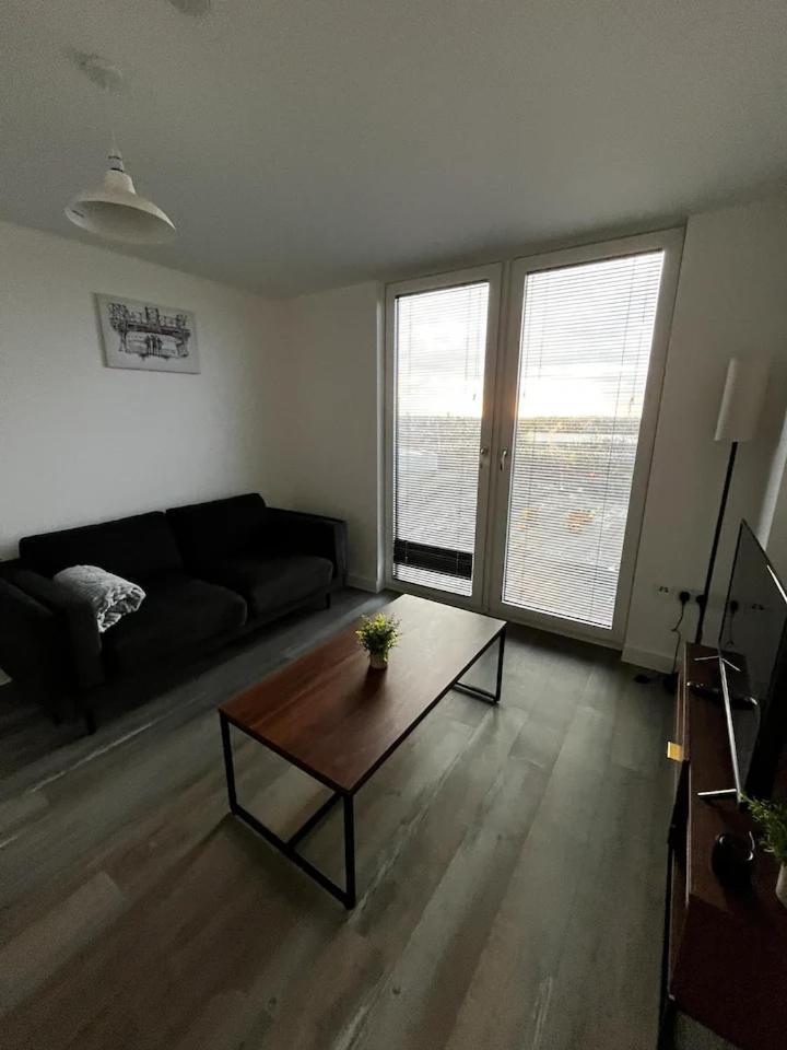Apartment Old Trafford Penthouse Duplex - Steps From Mufc *