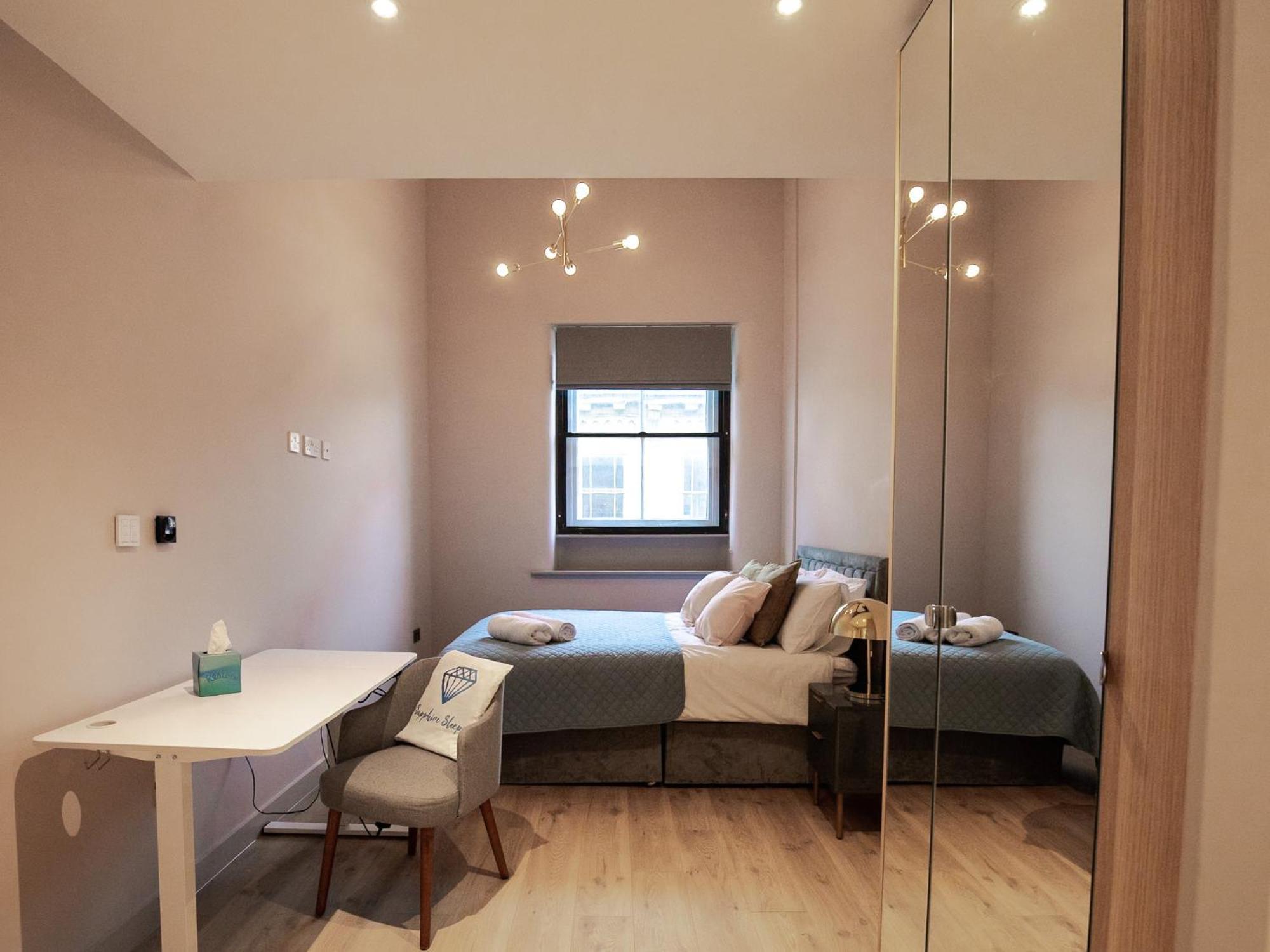 M1 Centre 3 Bed 3 Bath Luxe Penthouse * Manchester