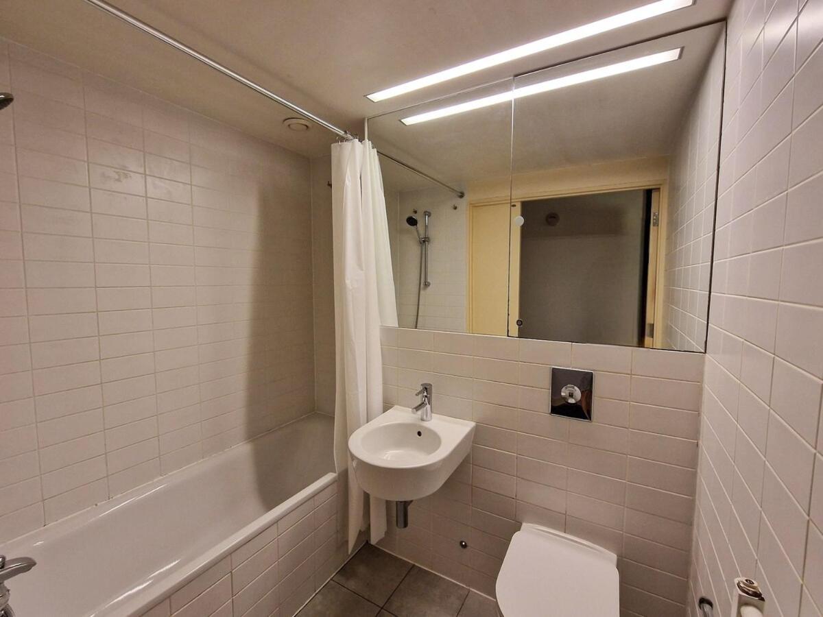 Stunning Canal Side Flat By Superhost Apartment *