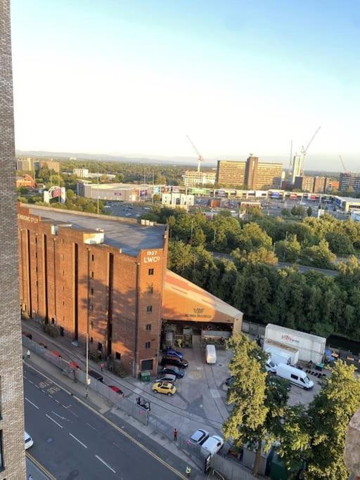 Modern Trafford 1br Apartment-free Parking-cinema Manchester