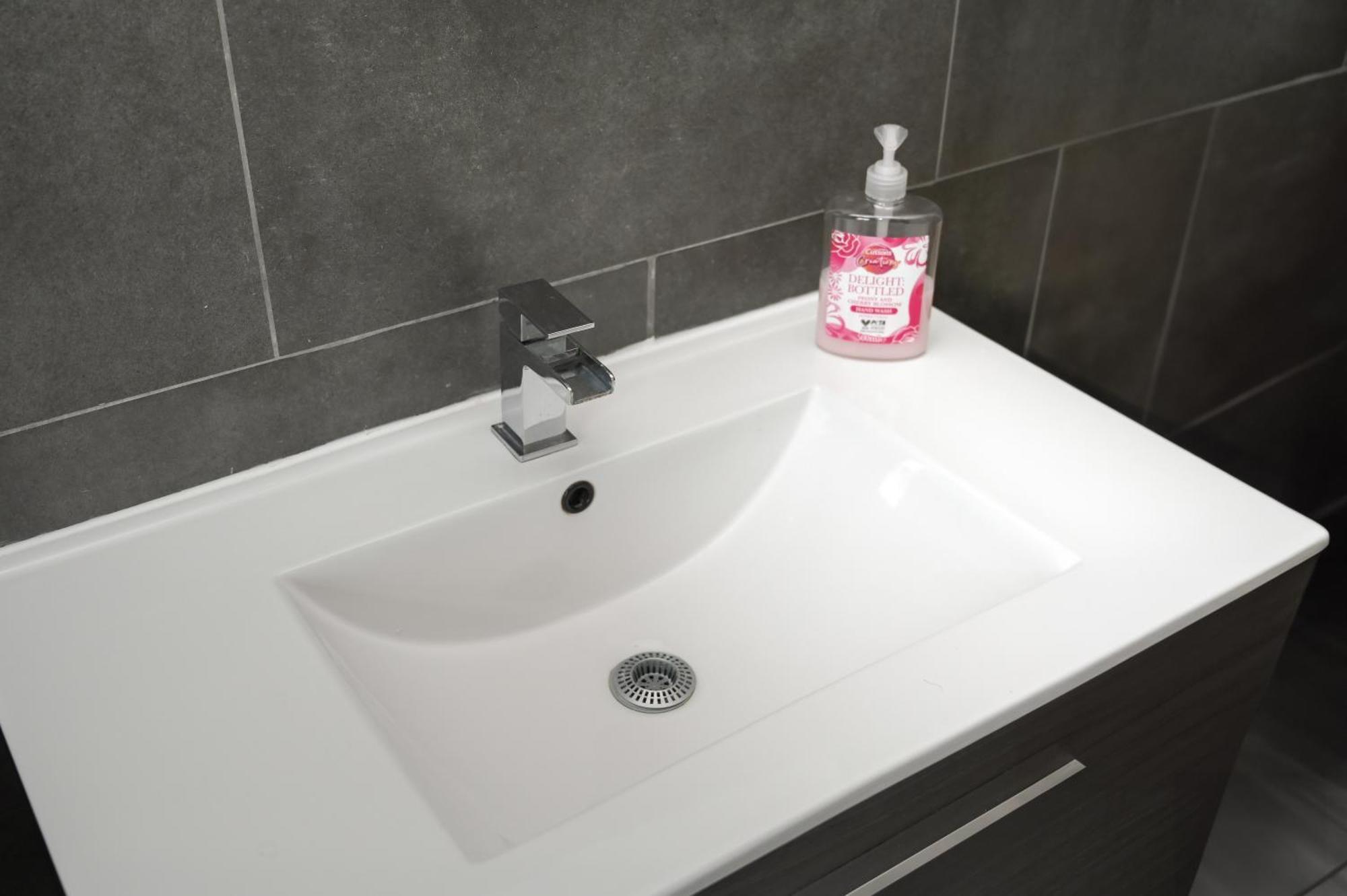 Audenshaw Spacious Double * Manchester