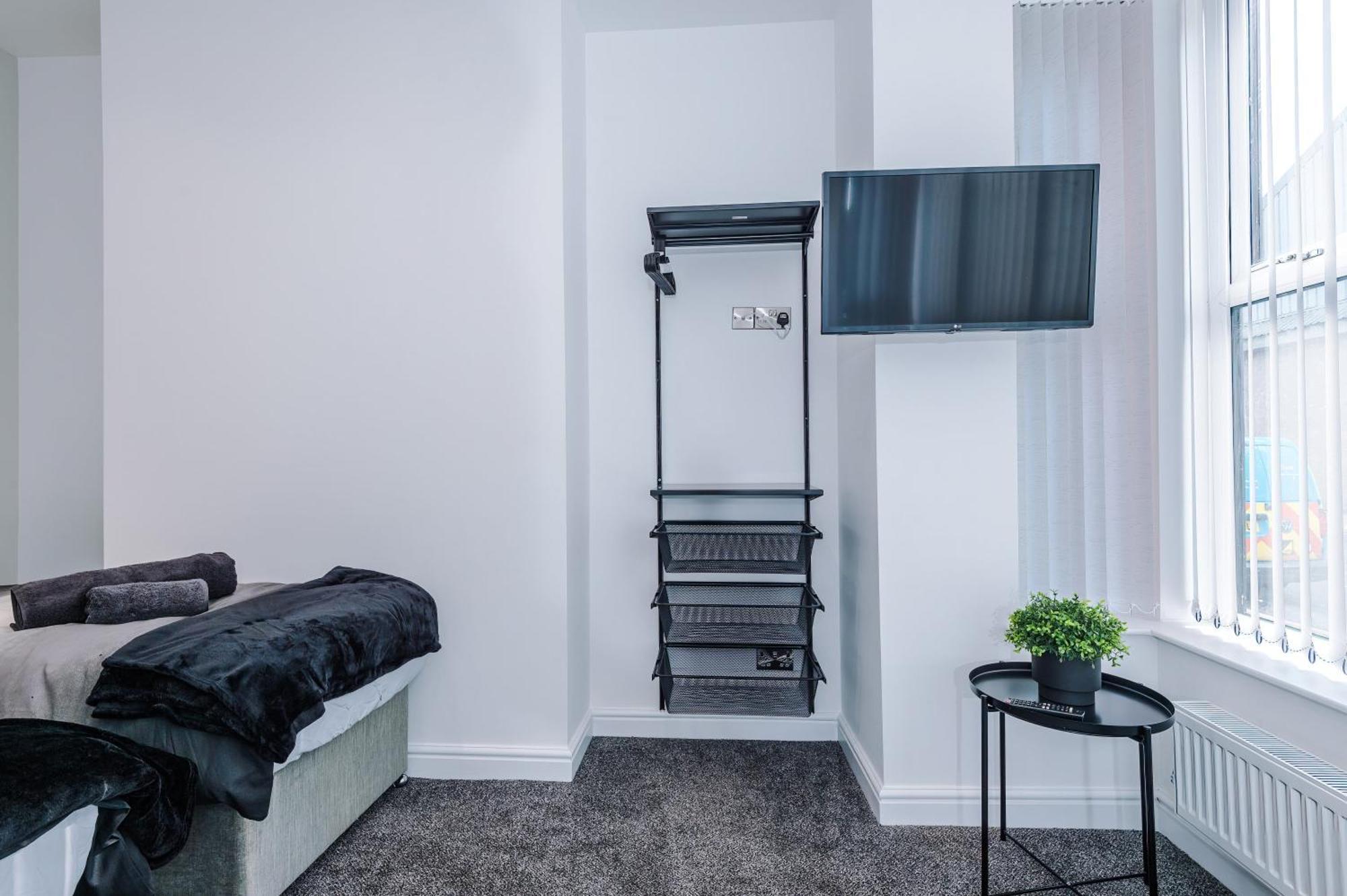 Apartment Newly Refurbished 2bedroom By The Coop Arena