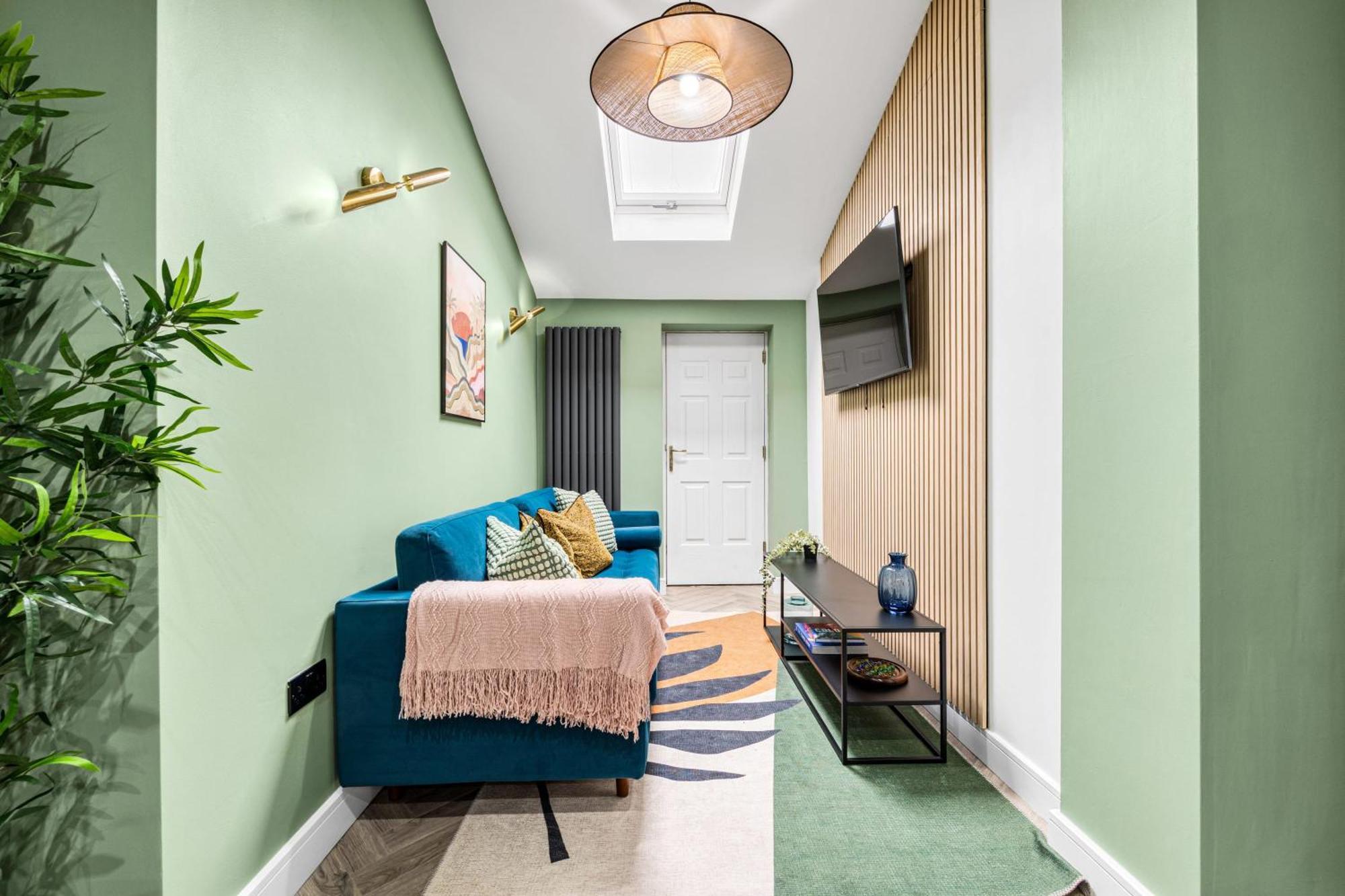 Amazonian Luxury Family Mcr Centre Etihad Free Parking Holiday home Manchester