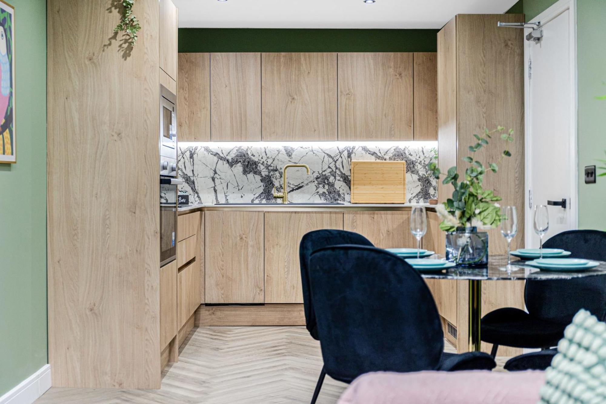 Amazonian Luxury Family Mcr Centre Etihad Free Parking Manchester