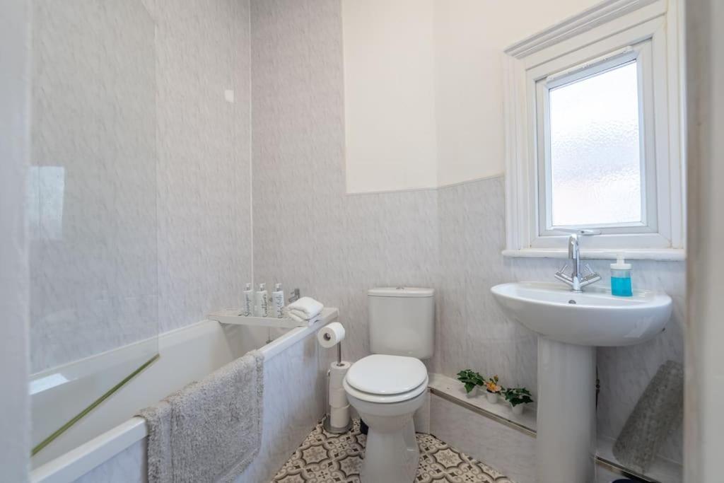 The Stadium Retreat Holiday home Manchester