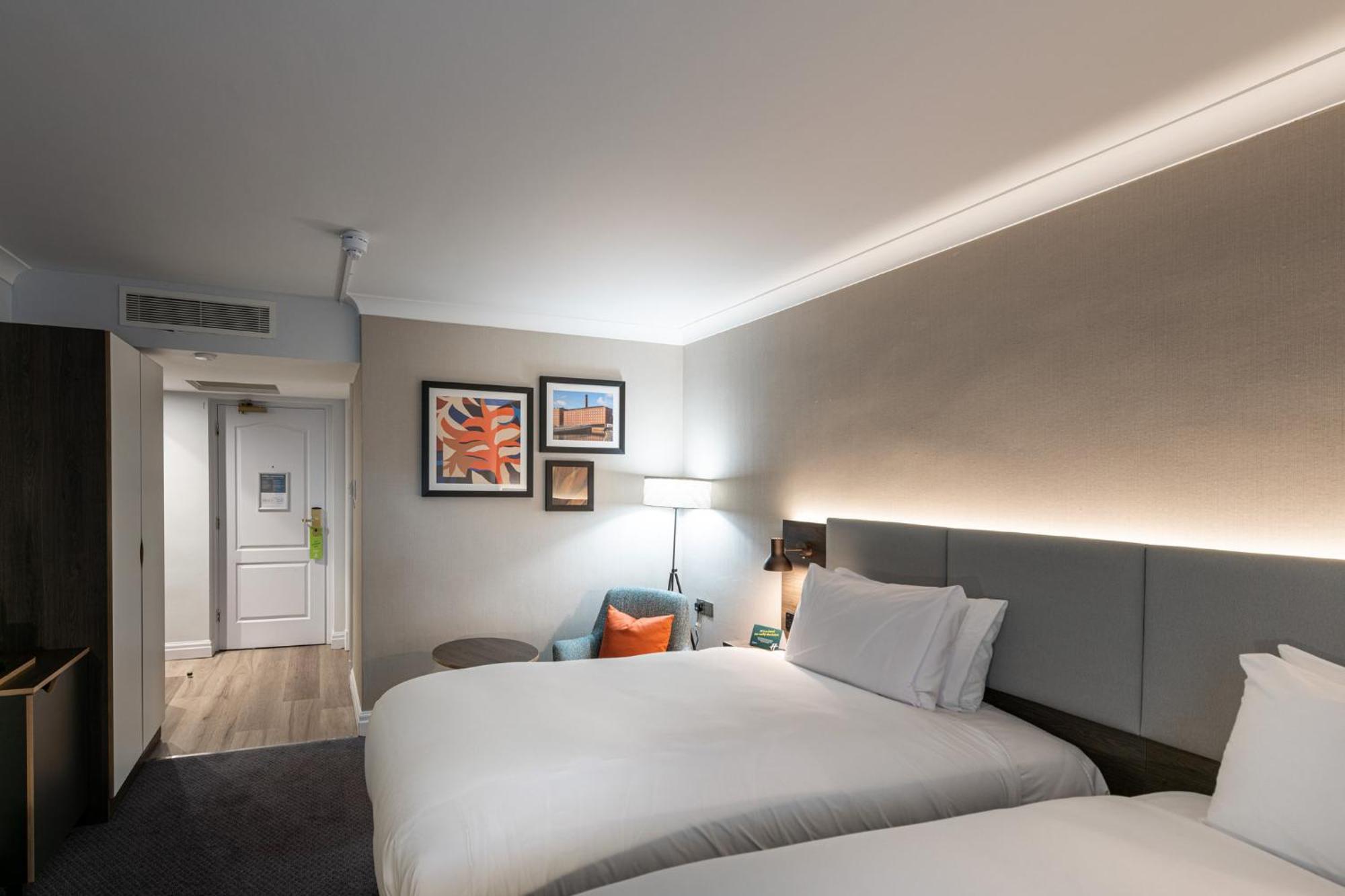 Holiday - - Oldham By Ihg Hotel Manchester