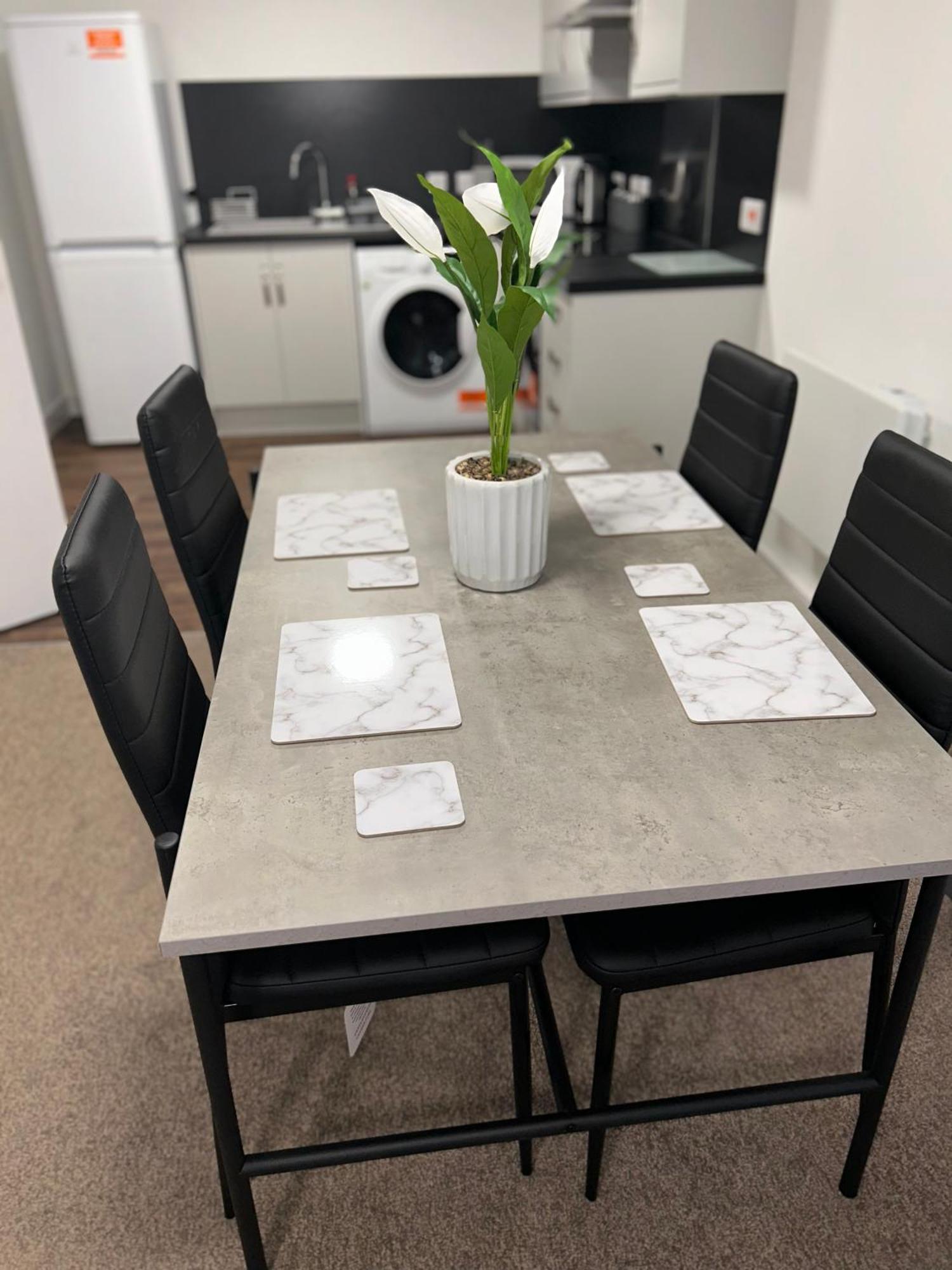 Failsworth Luxury With Free Parking By Daley Apartment *