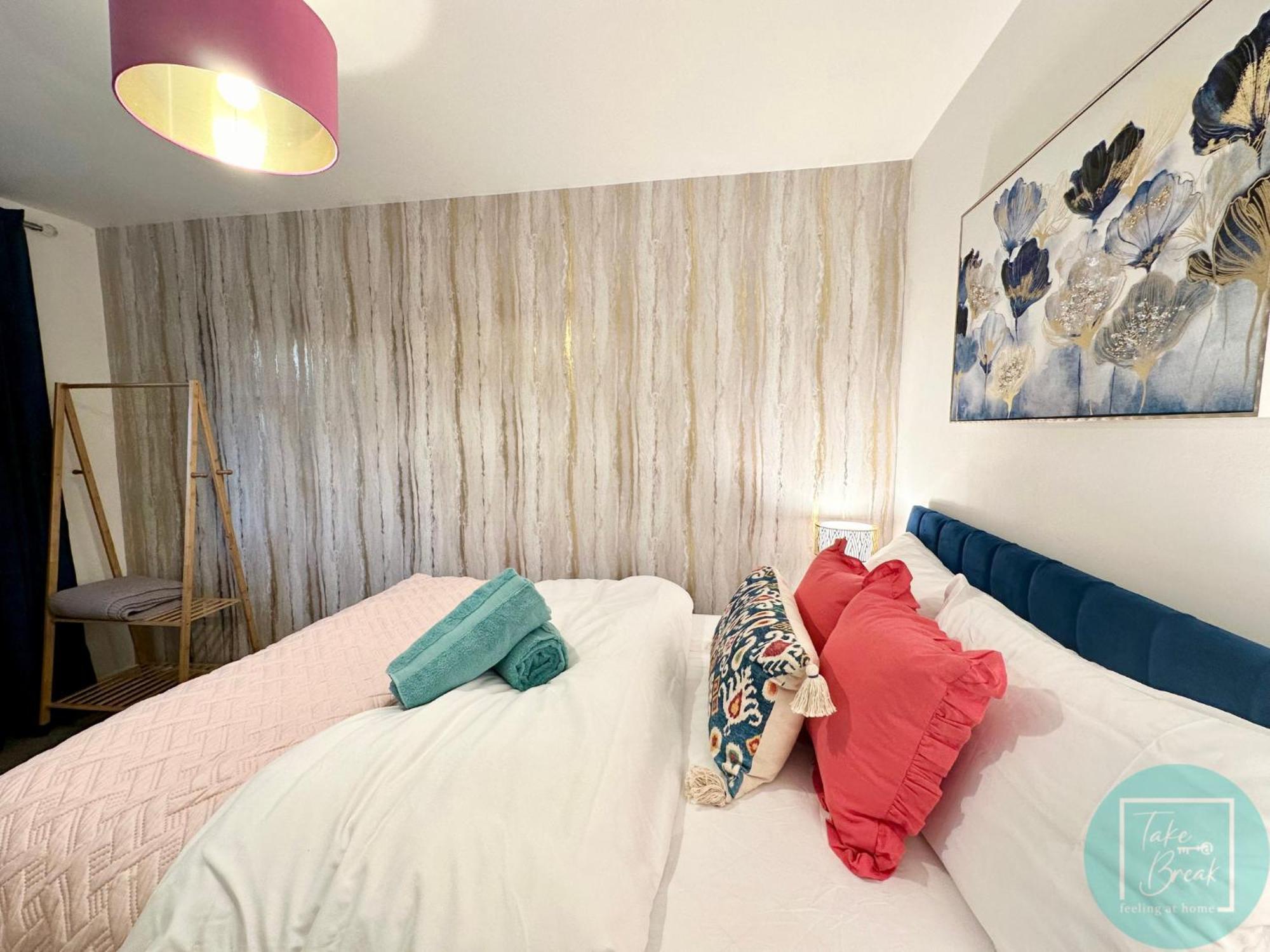 Charming 2br Swinton House -close To Center Appartement Manchester