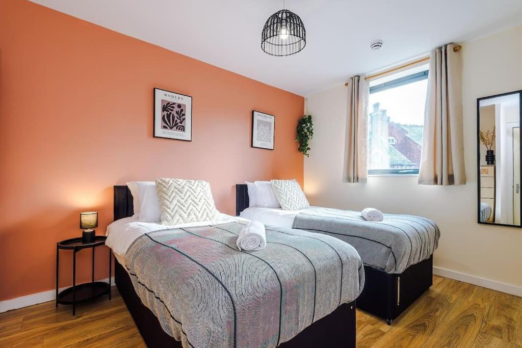Appartement Modern 2br Near Centre - Free Parking Garage