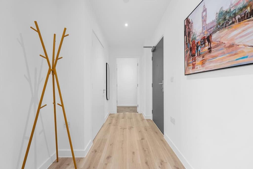 Modern Central Old Trafford Apartment Manchester