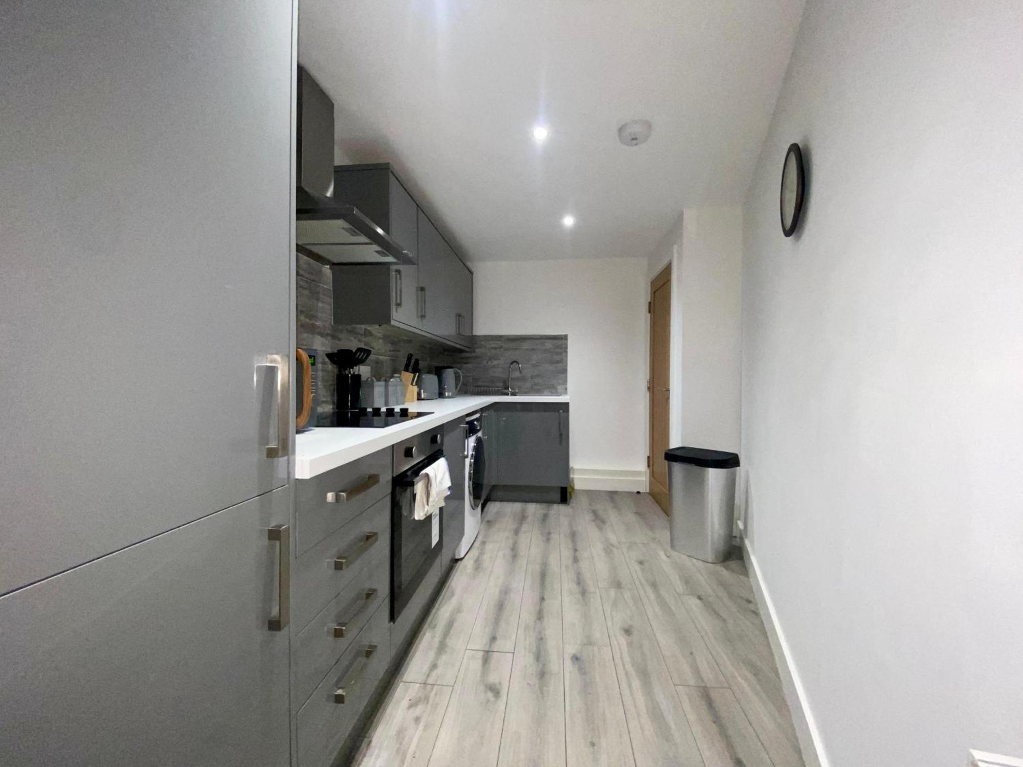 3 Apartment