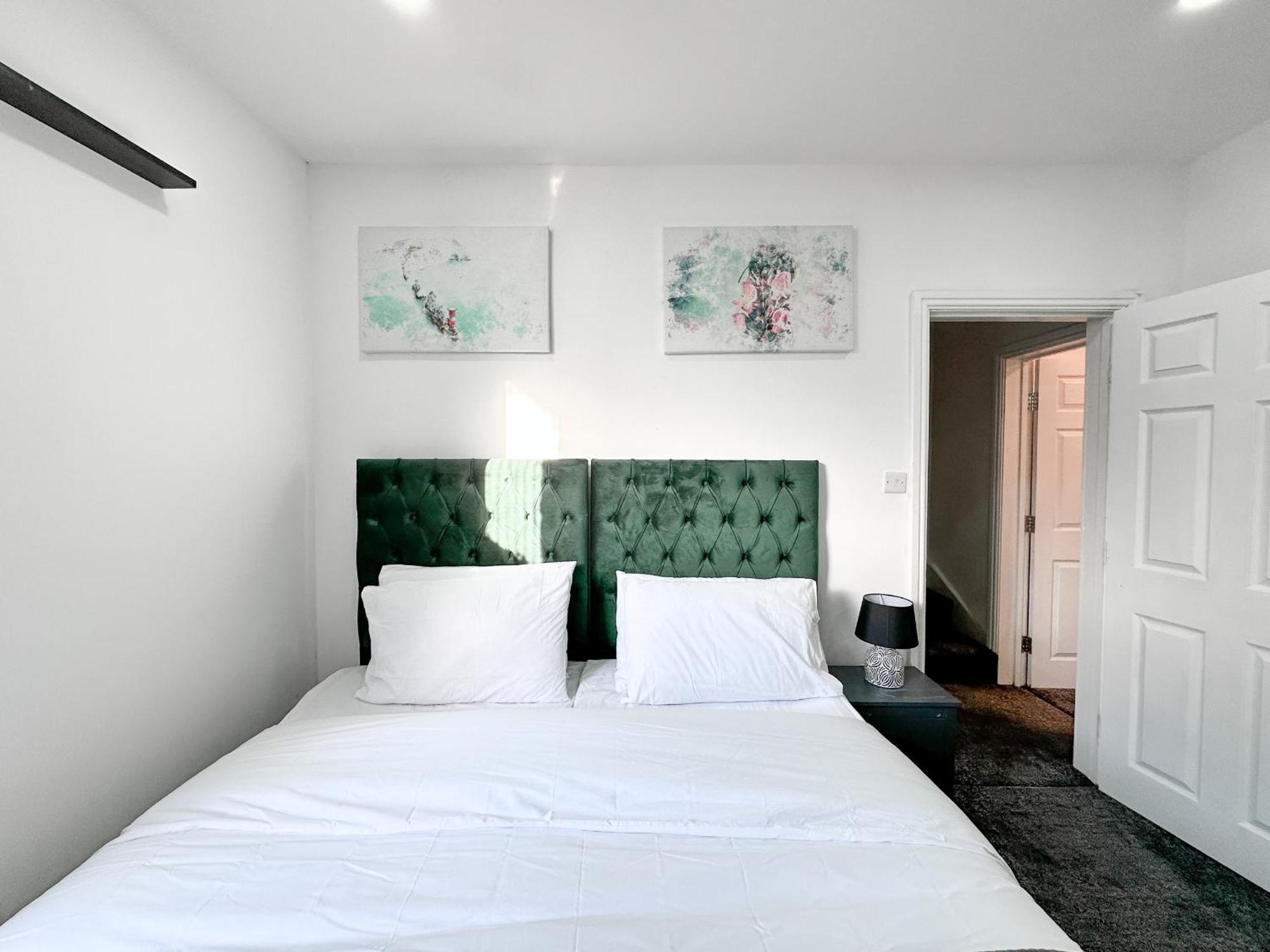 Holiday home Large Home In Heart Of Bustling Levenshulme