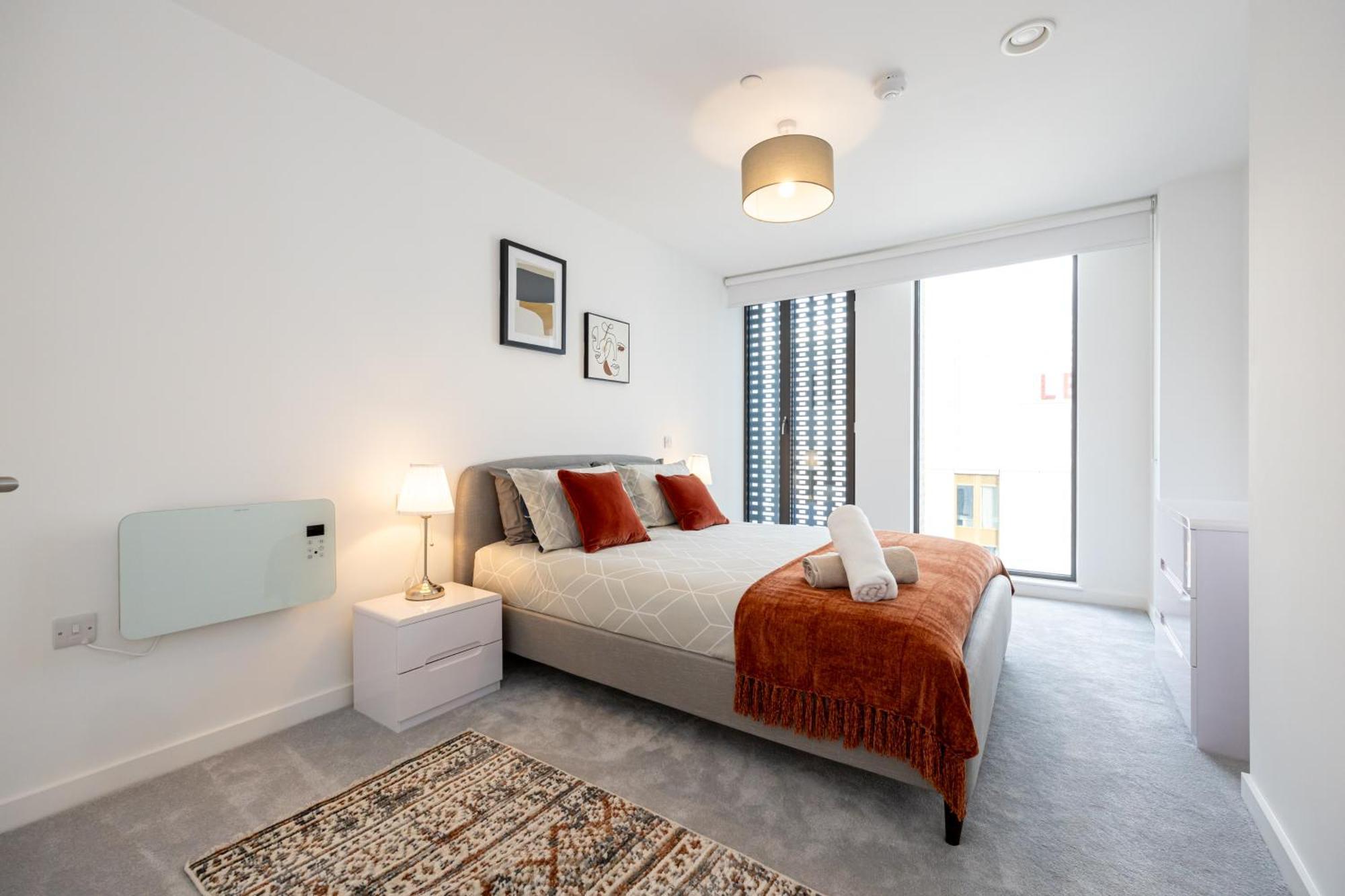 Pet Friendly 2br Near Station By Asquare Letting * Manchester