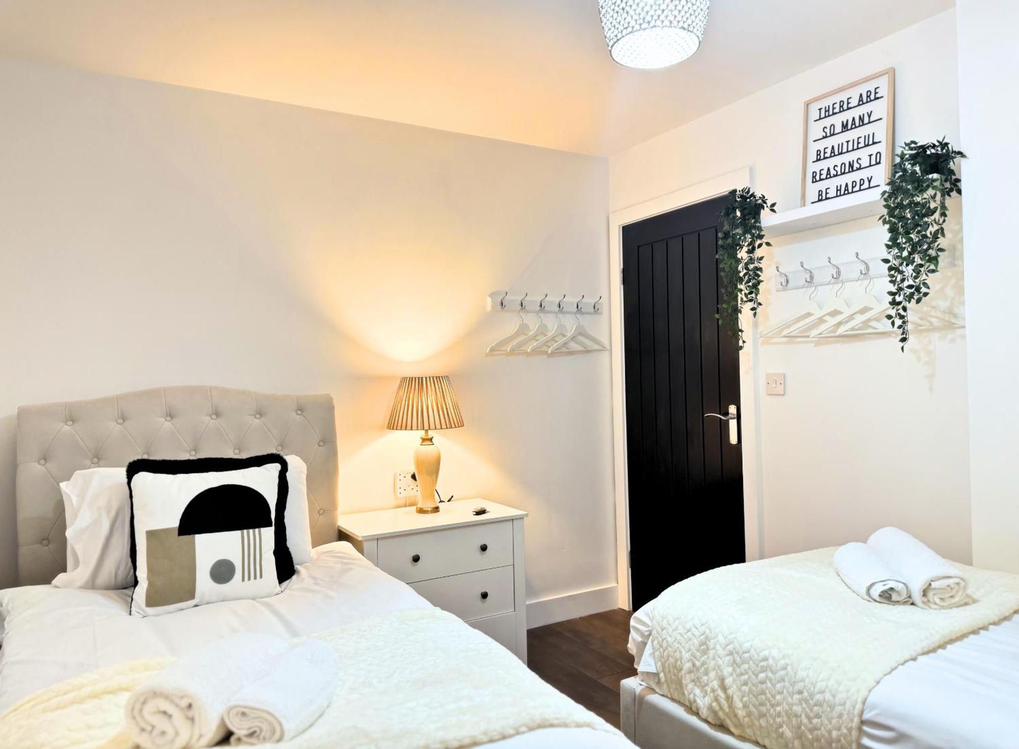 By Bevolve - Centre Apartment