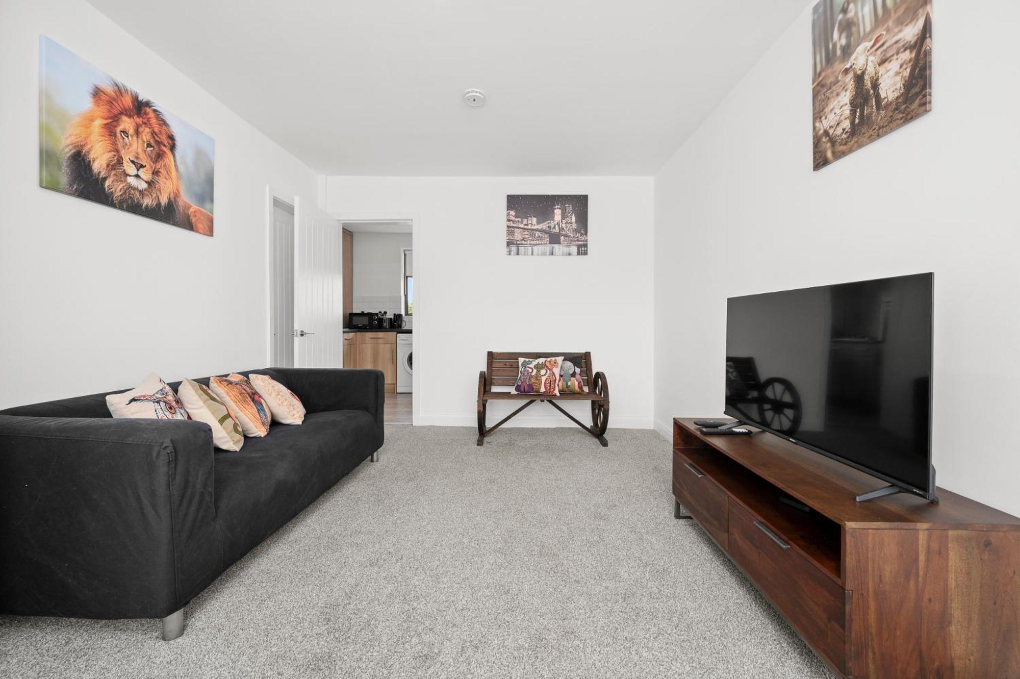 52 Furnival Road,