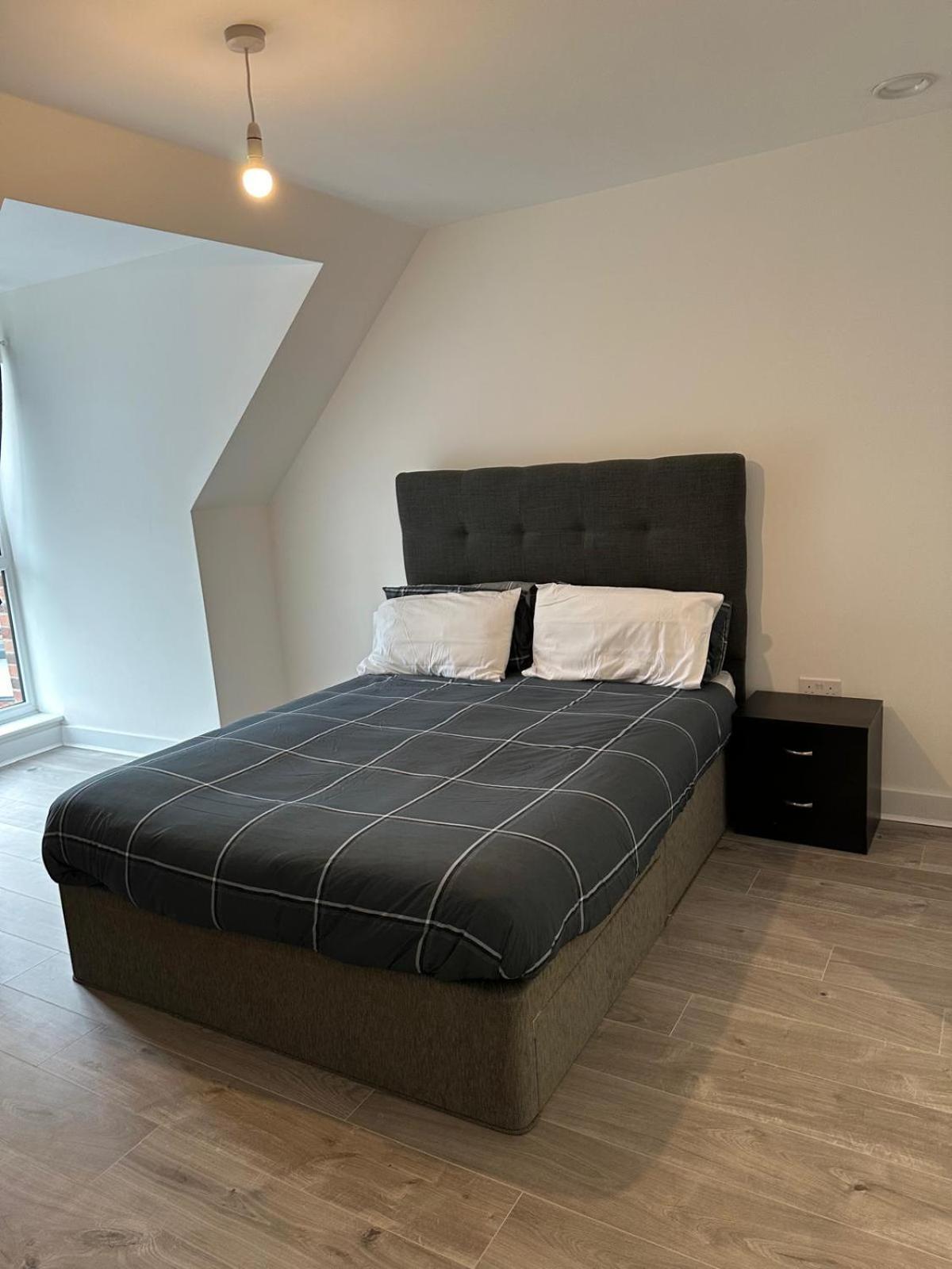 Lush King Ensuite In A Shared Apartment Manchester