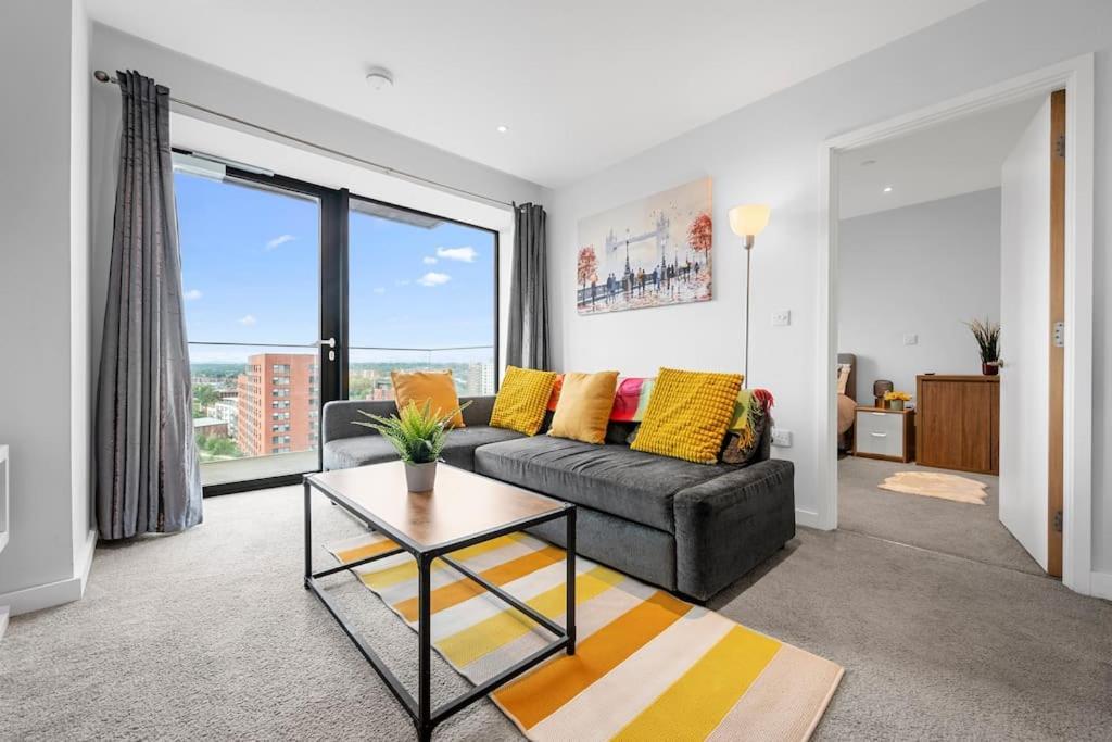 Modern Chique Apartment *