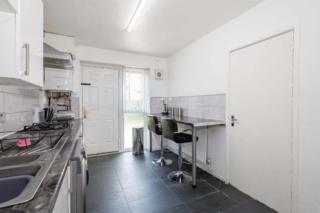 Townhouse In Old Trafford Manchester
