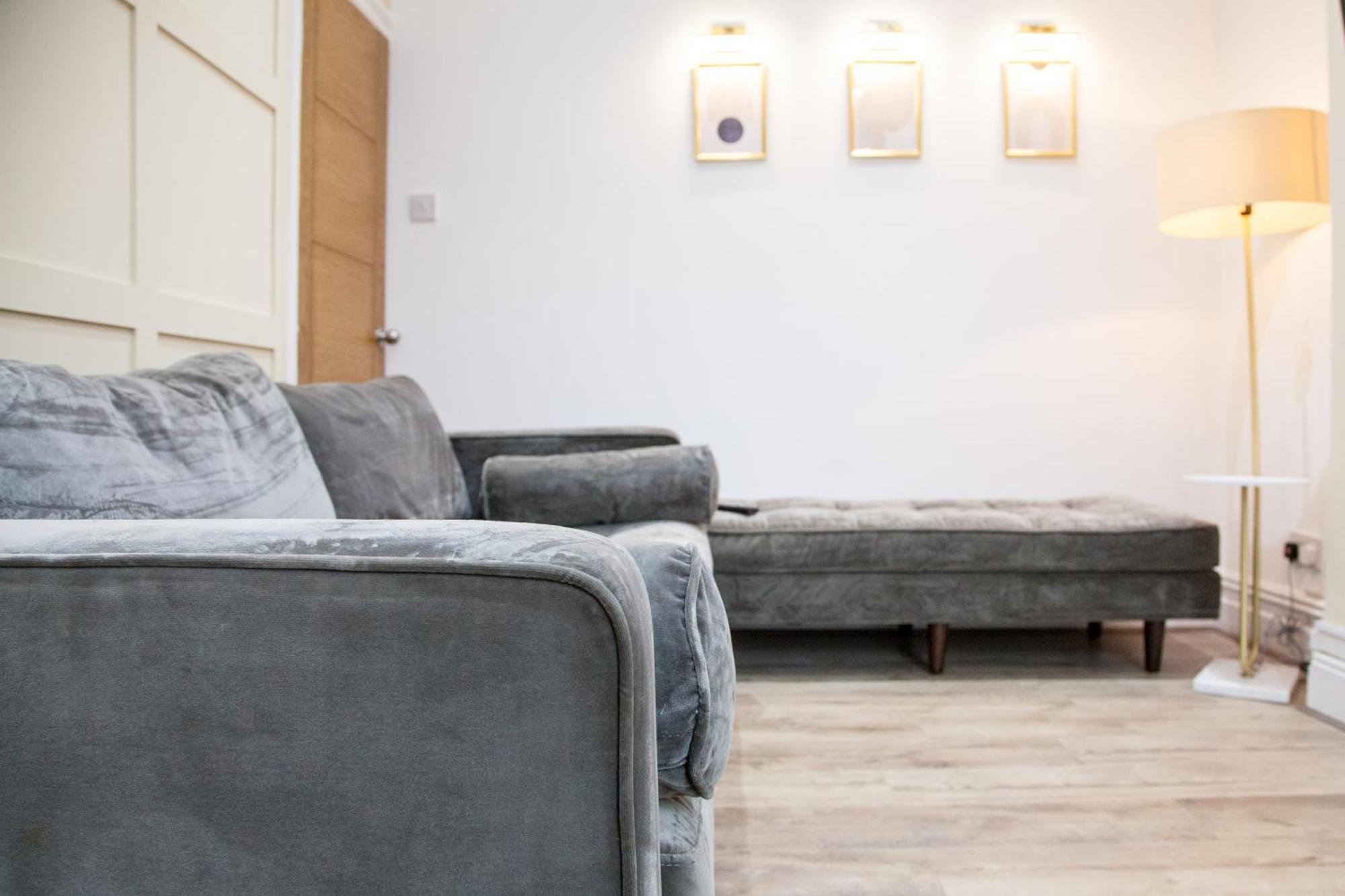 Vakantiehuis Entire Luxury In Old Trafford, Next To Mufc Manchester
