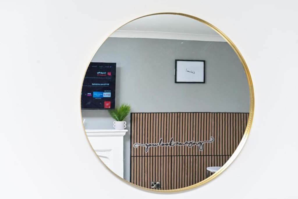 3 Bedroom House Free Wifi And Parking