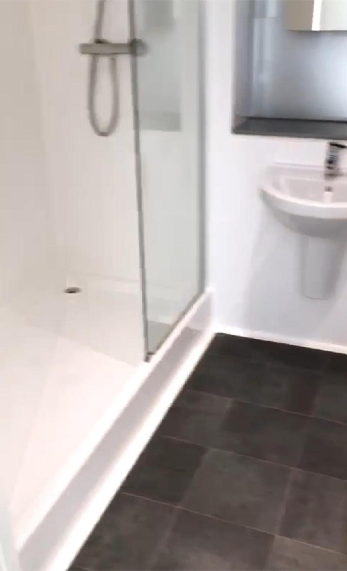 Accommodatie bij particulieren Large Double Ensuite In Luxury Building - Ideal For Professional Or Mature Student Manchester