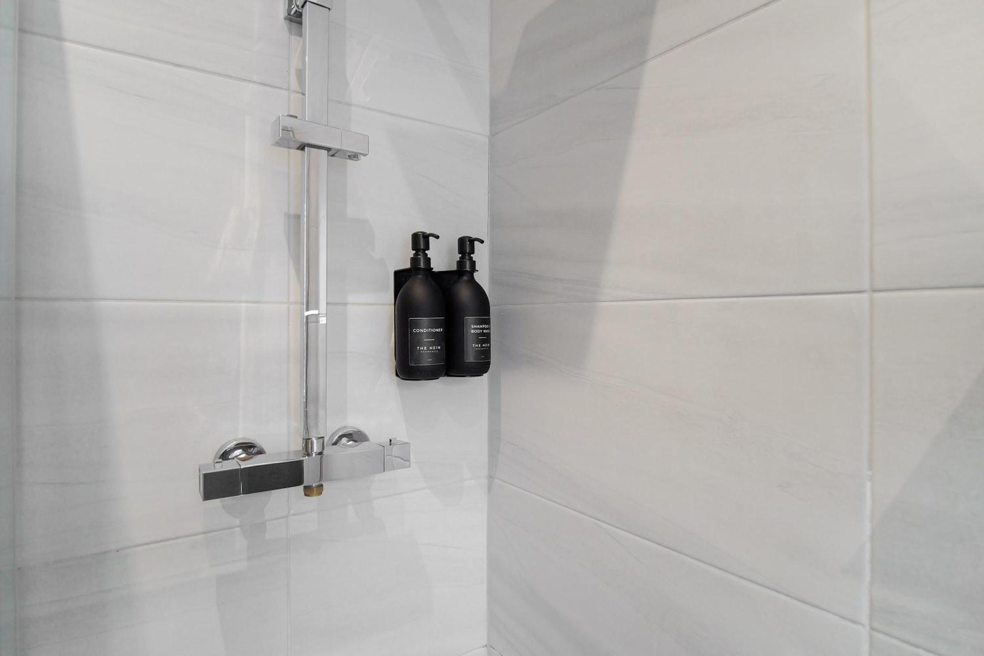 Afflecks By The Heim Residences *