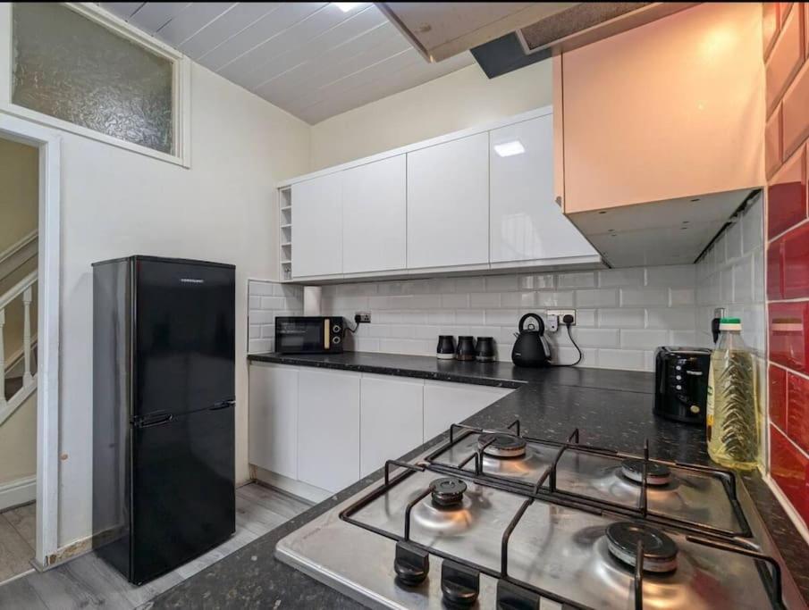 Beautiful 2 Bed 1 Bath Vakantiehuis