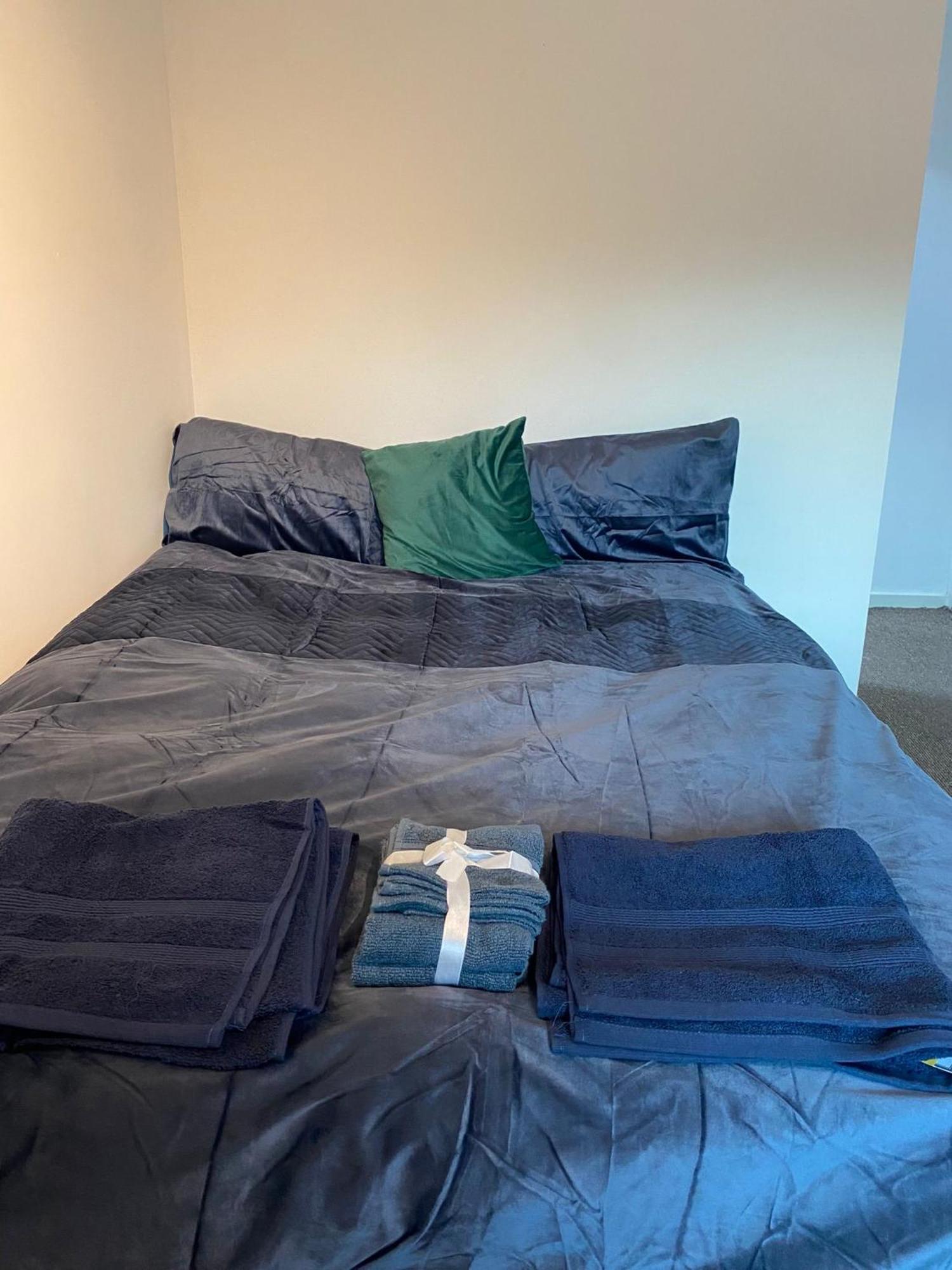 Apartment 2 Bedroom 2 Bathroom Centre