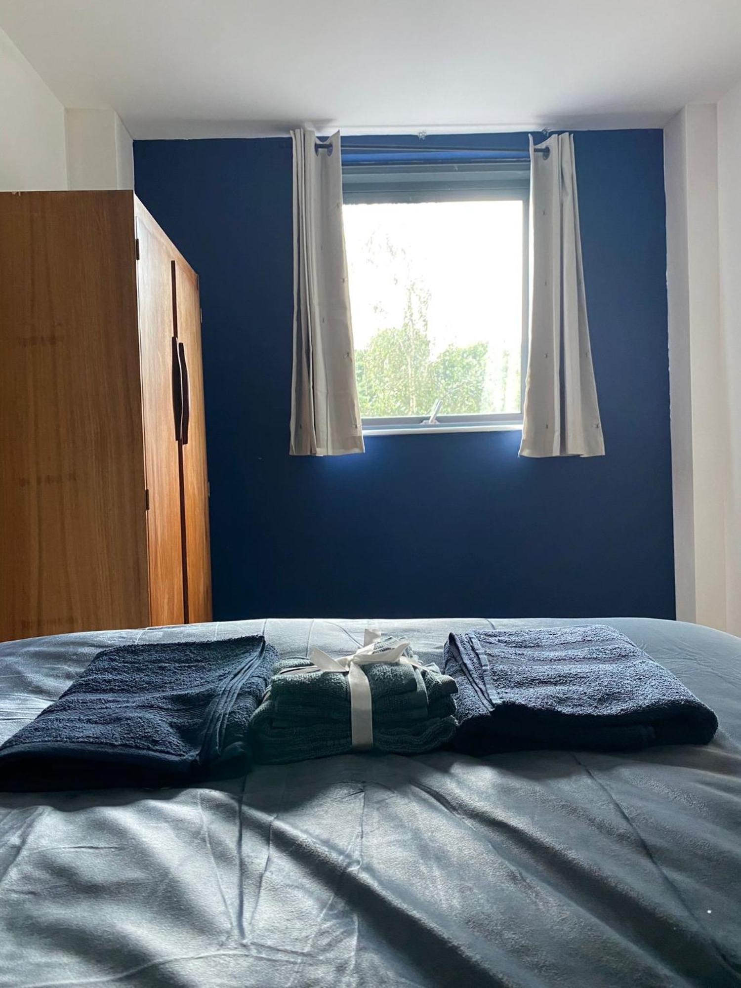 2 Bedroom 2 Bathroom Centre Apartment Manchester