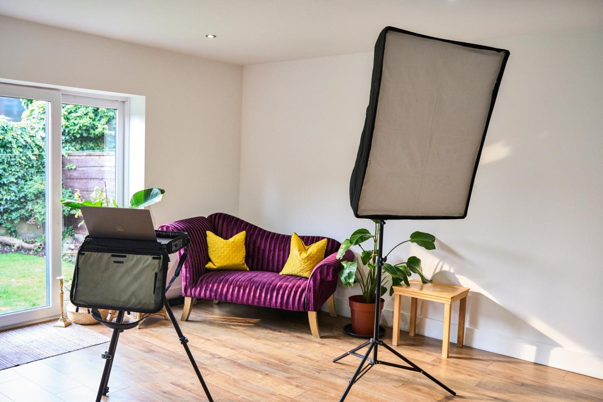 Stylish Event & Family For 12 In With Hot Tub Holiday home *