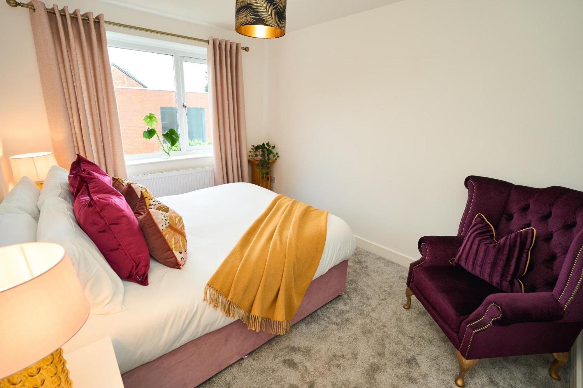Holiday home Stylish Event & Family For 12 In With Hot Tub