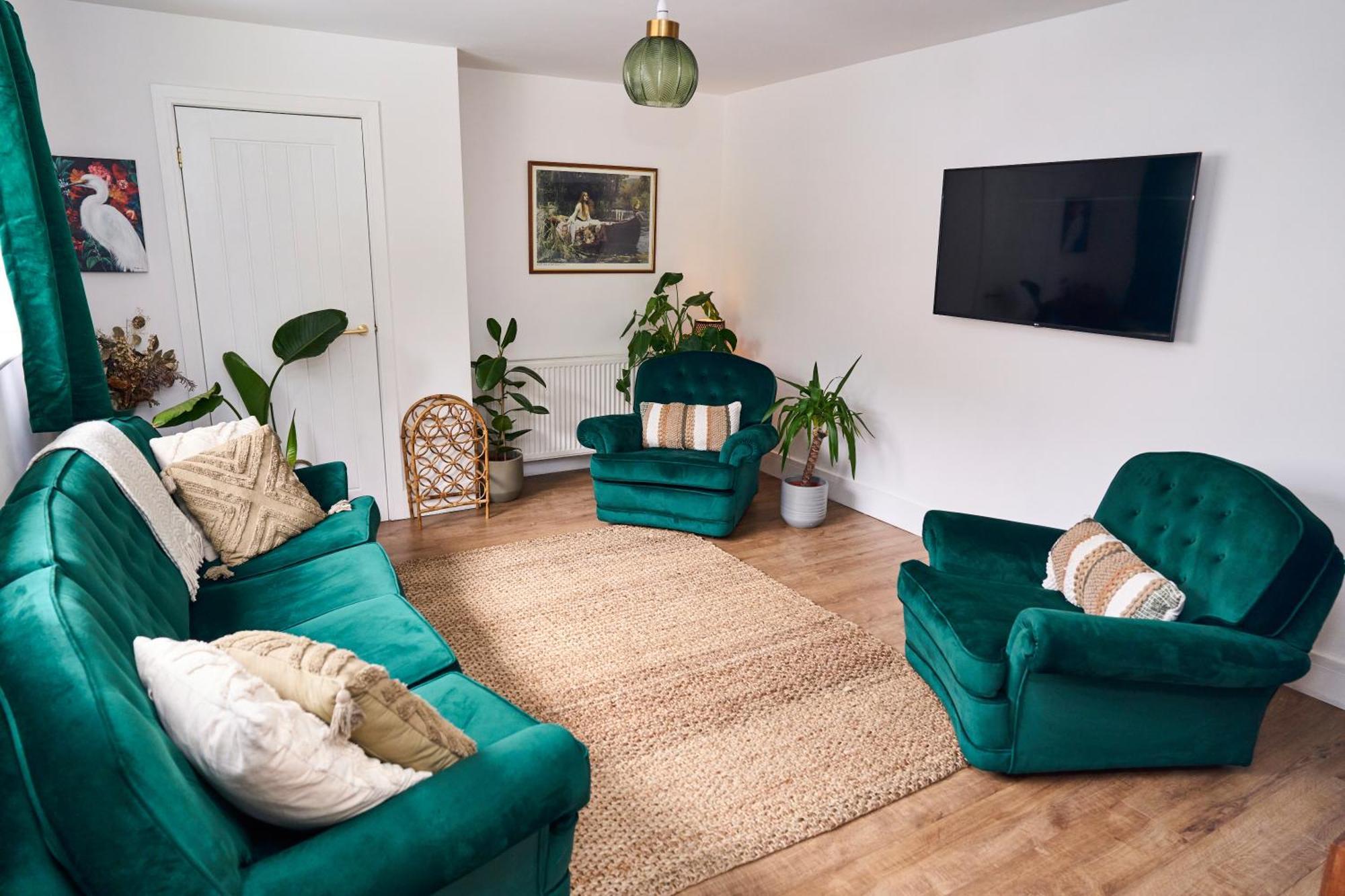 Holiday home Stylish Event & Family For 12 In With Hot Tub *
