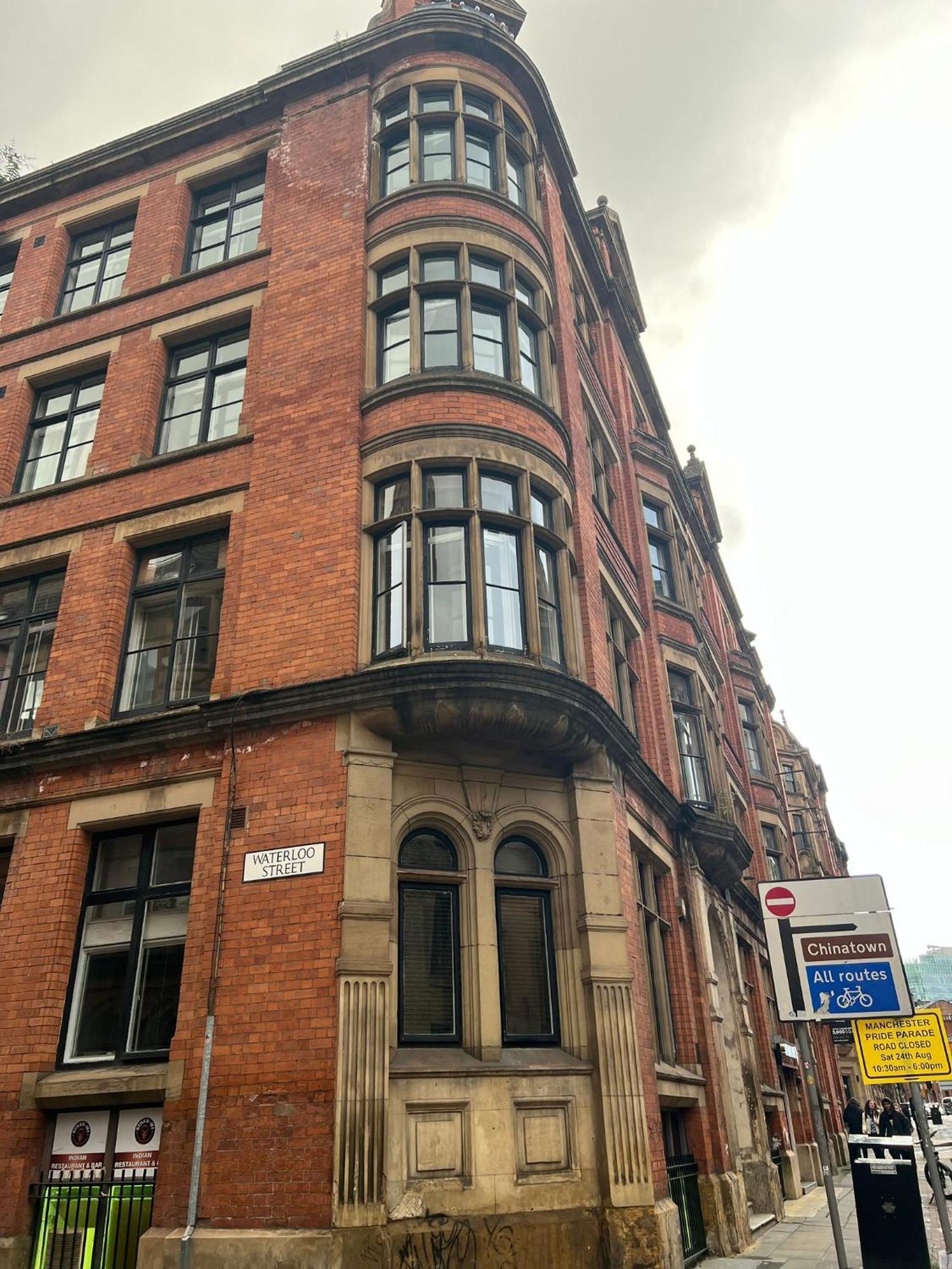 Chic Georgian Flat In