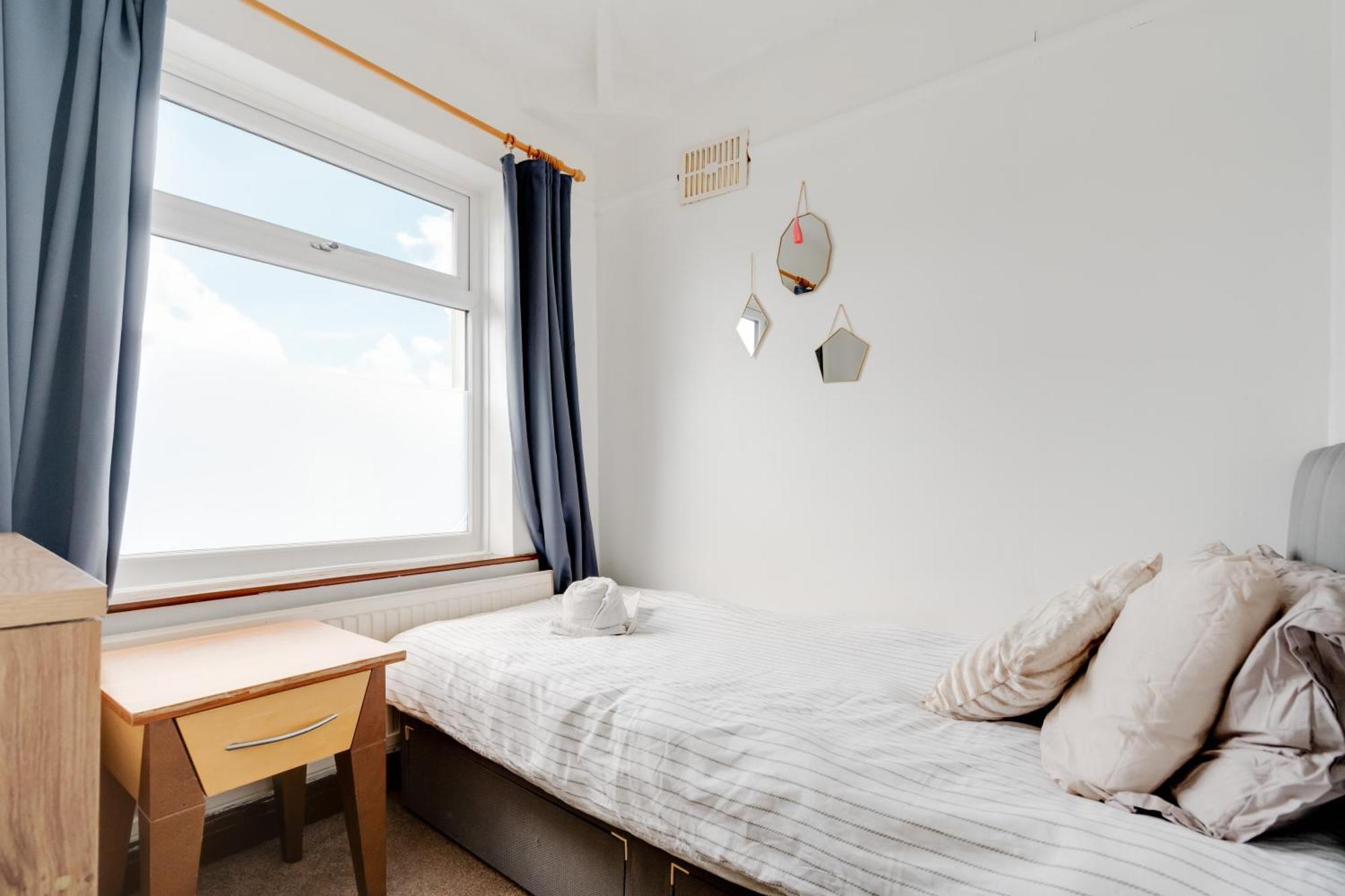 Business And Leisure With Free Parking Manchester