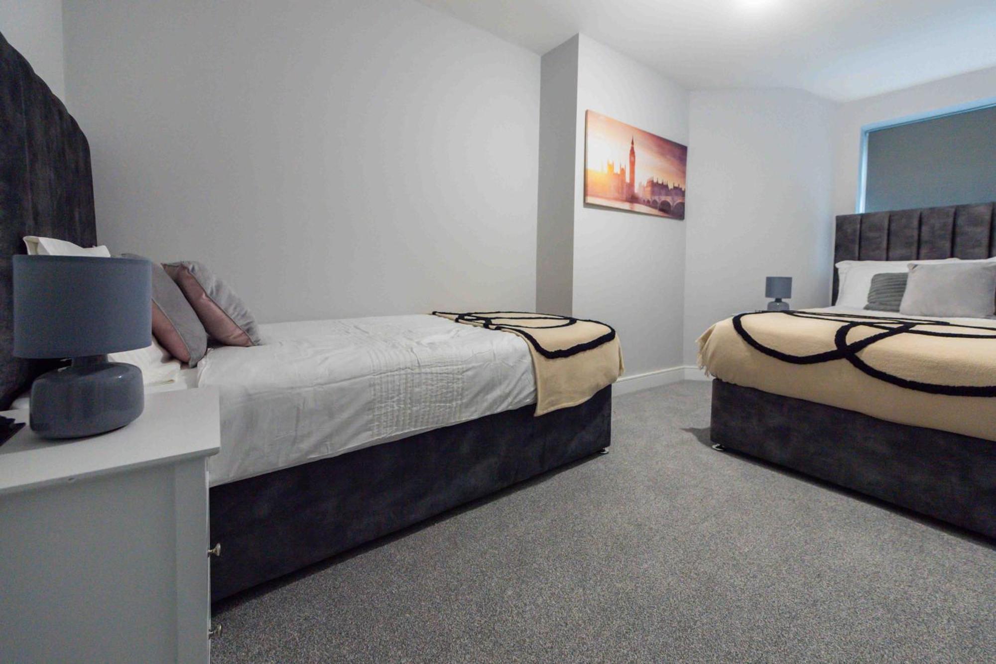 Vakantiehuis Beautiful, Peaceful, 5 Bedroom With Hot Tub! Manchester